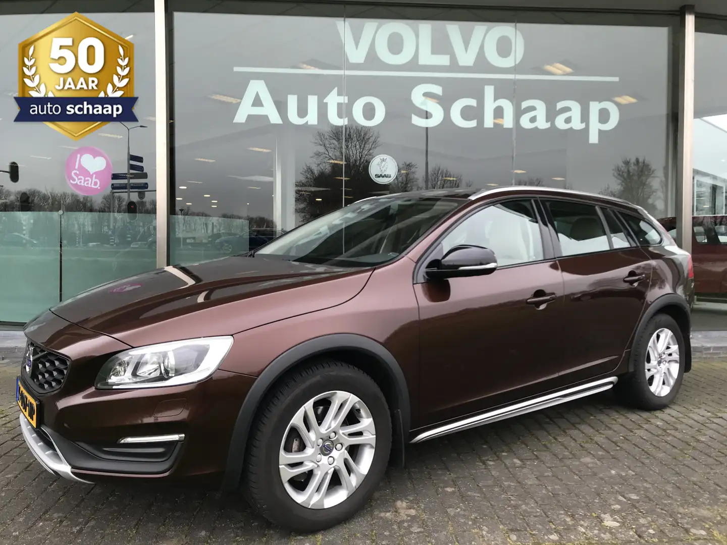 Volvo V60 Cross Country 2.0 T5 Summum Automaat | Rijklaar incl garantie | Braun - 1