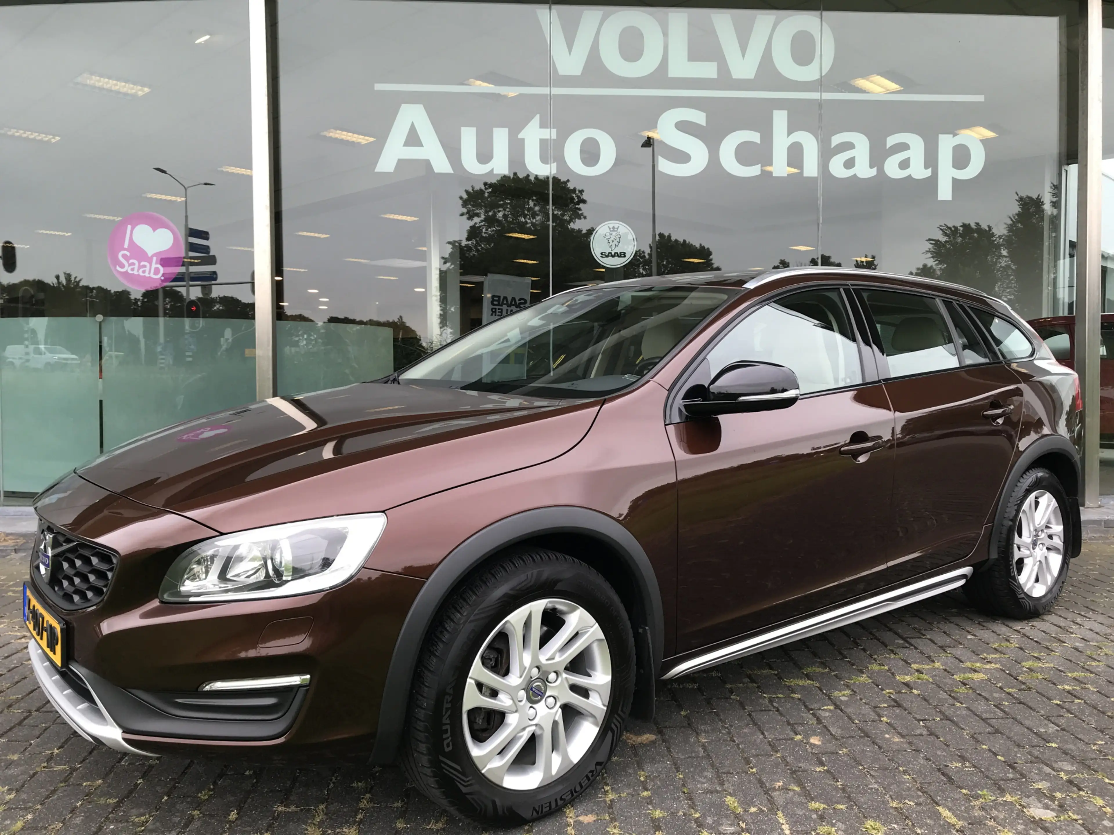 Volvo V60 Cross Country 2.0 T5 Summum Automaat | Rijklaar incl garantie |