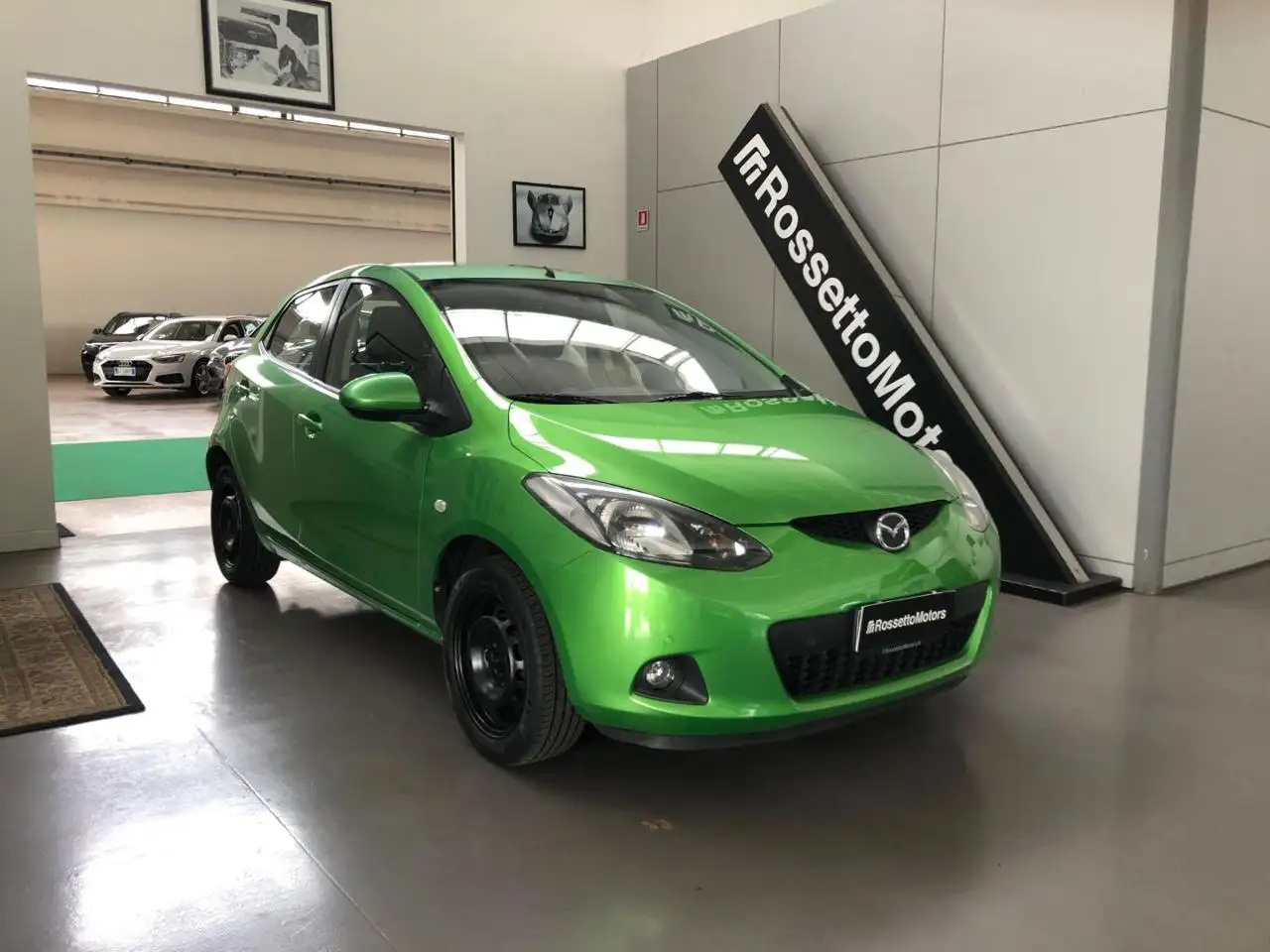 Mazda 2