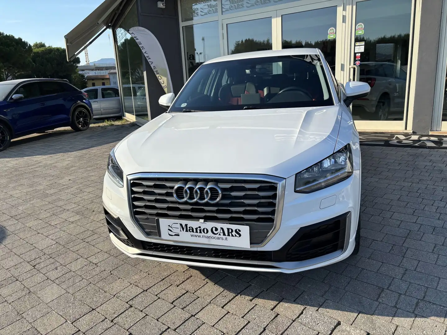 Audi Q2 1.6 TDI Sport manuale s-line Bianco - 1