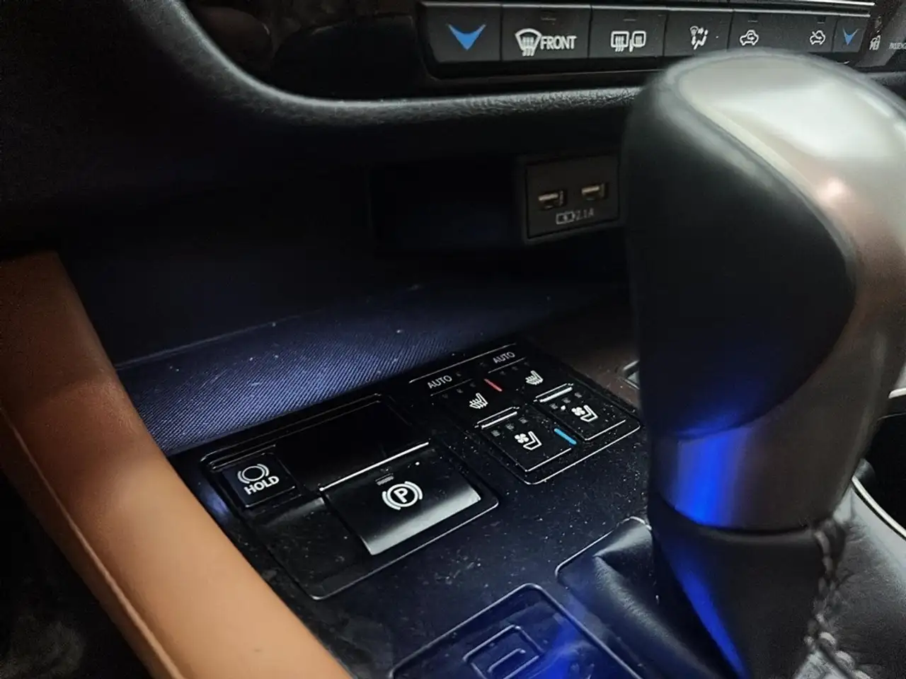 Lexus RX снимка Lexus RX