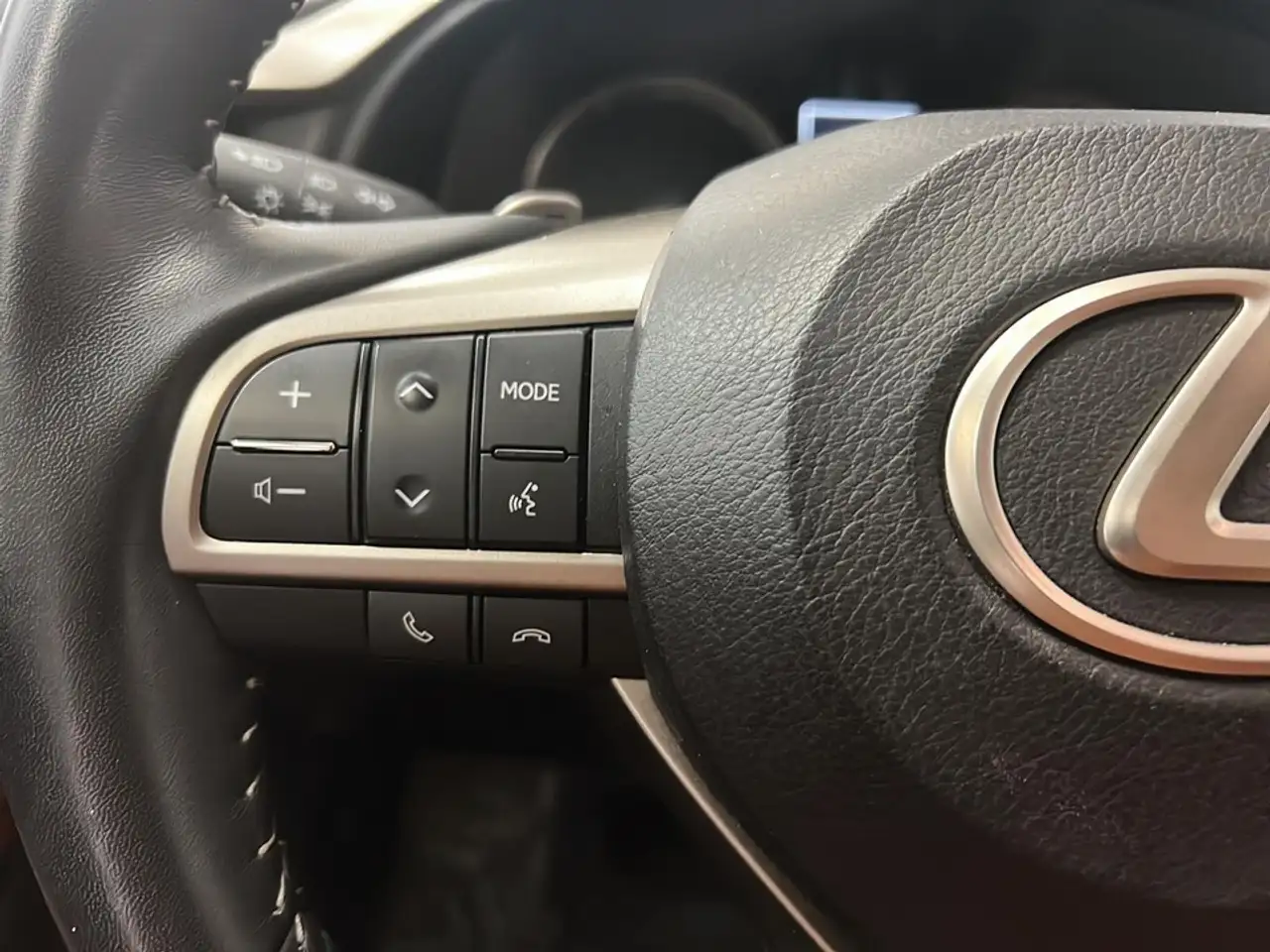Lexus RX снимка Lexus RX