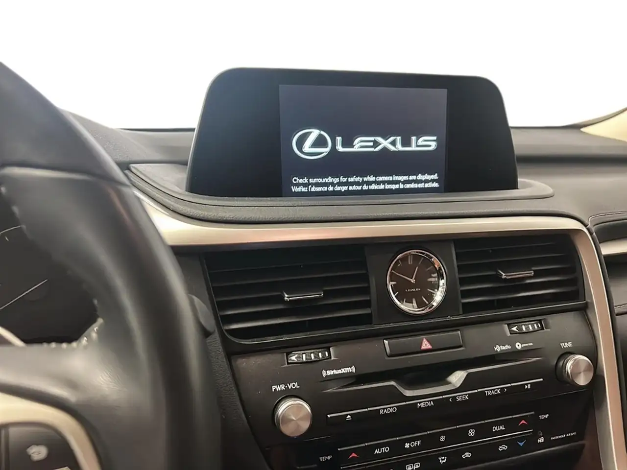 Lexus RX снимка Lexus RX