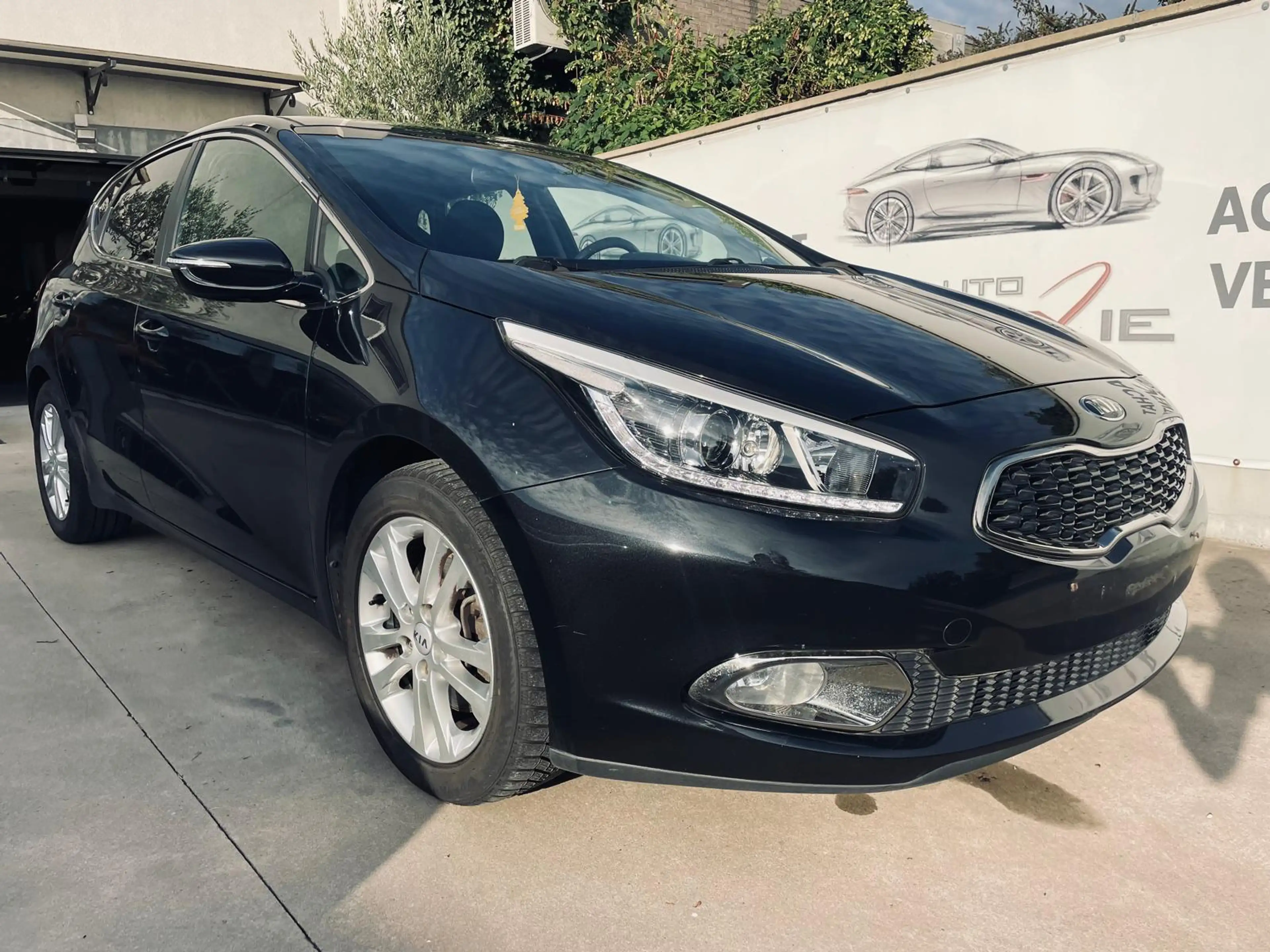 Kia Ceed / cee'd Cee'd 1.4i Fusion Clim Gps Camera 1er Propriétaire Carnet