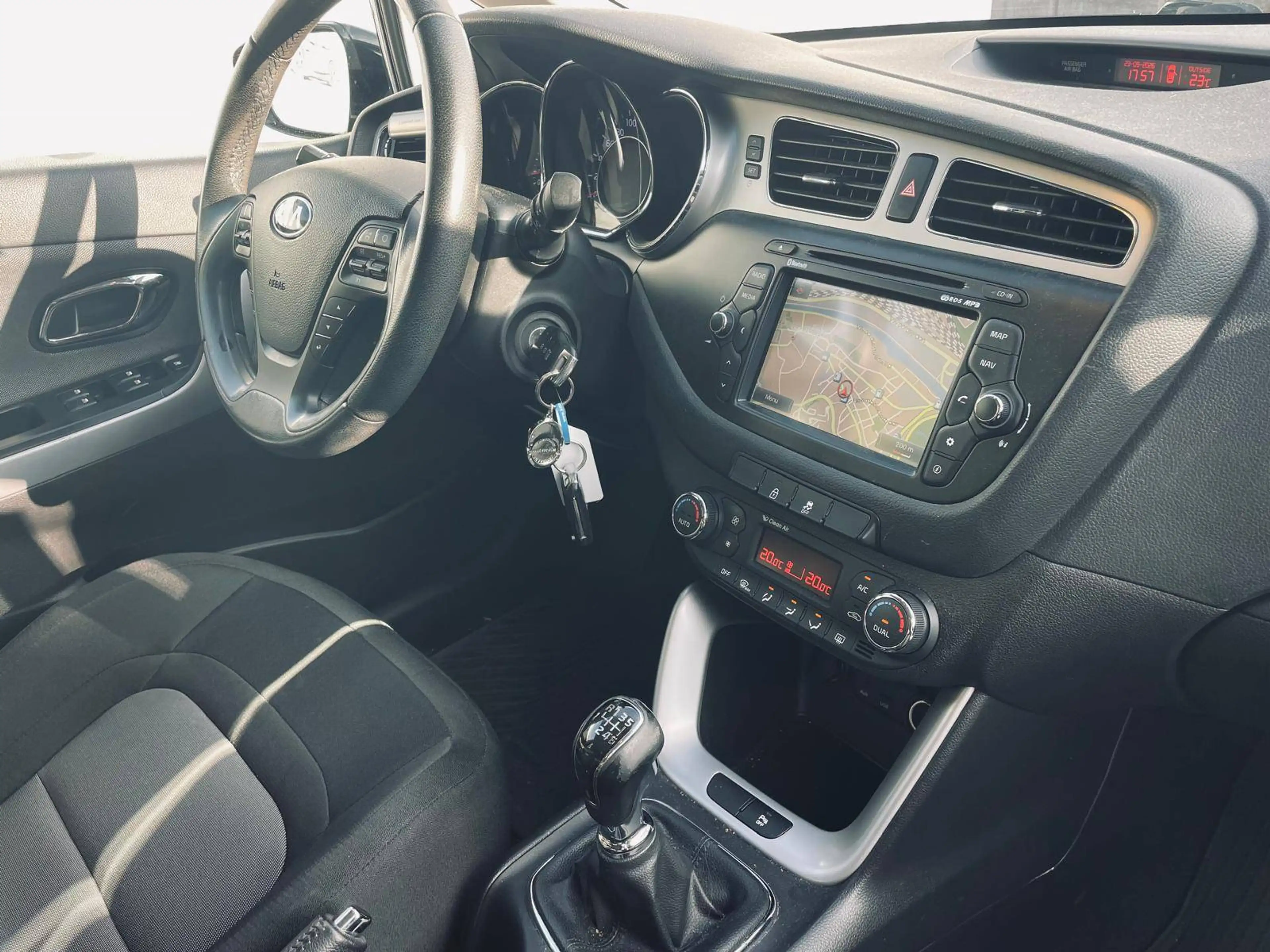 Kia Ceed / cee'd Cee'd 1.4i Fusion Clim Gps Camera 1er Propriétaire Carnet — photo 8