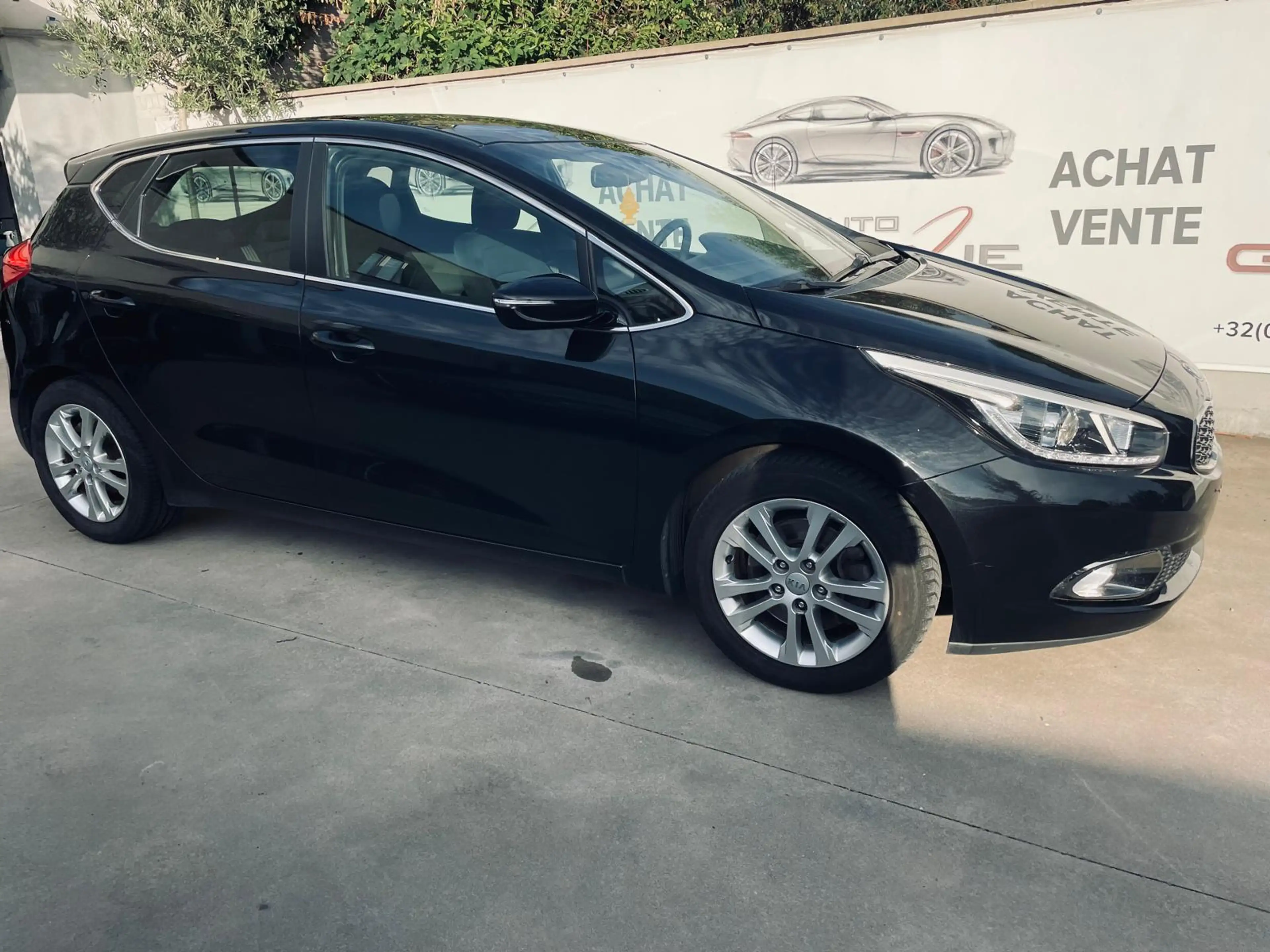 Kia Ceed / cee'd Cee'd 1.4i Fusion Clim Gps Camera 1er Propriétaire Carnet — photo 14