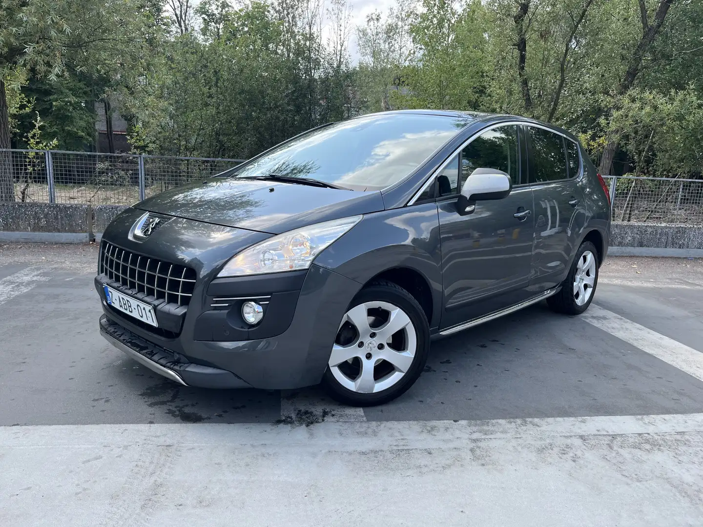 Peugeot 3008 1.6 HDi Confort Pack FAP - 1