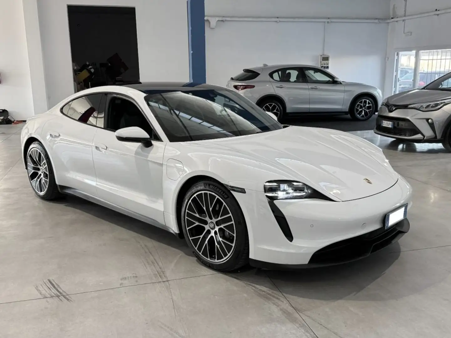 Porsche Taycan Taycan 100% elettrica 79 kw Prezzo Reale Blanc - 1