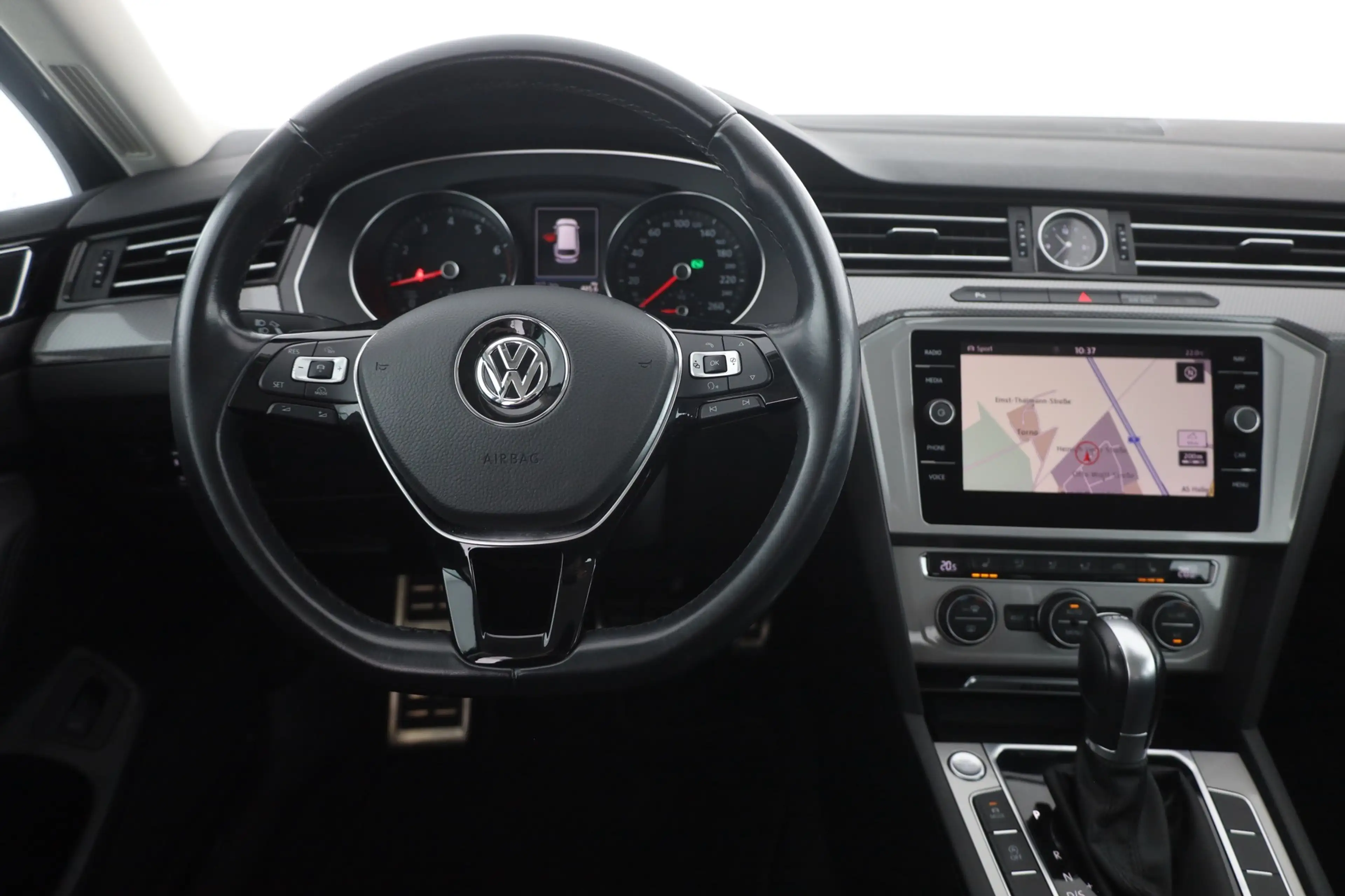 Volkswagen Passat Alltrack Passat Variant 2.0 TSI DSG Alltrack 4Motion AHK — photo 10