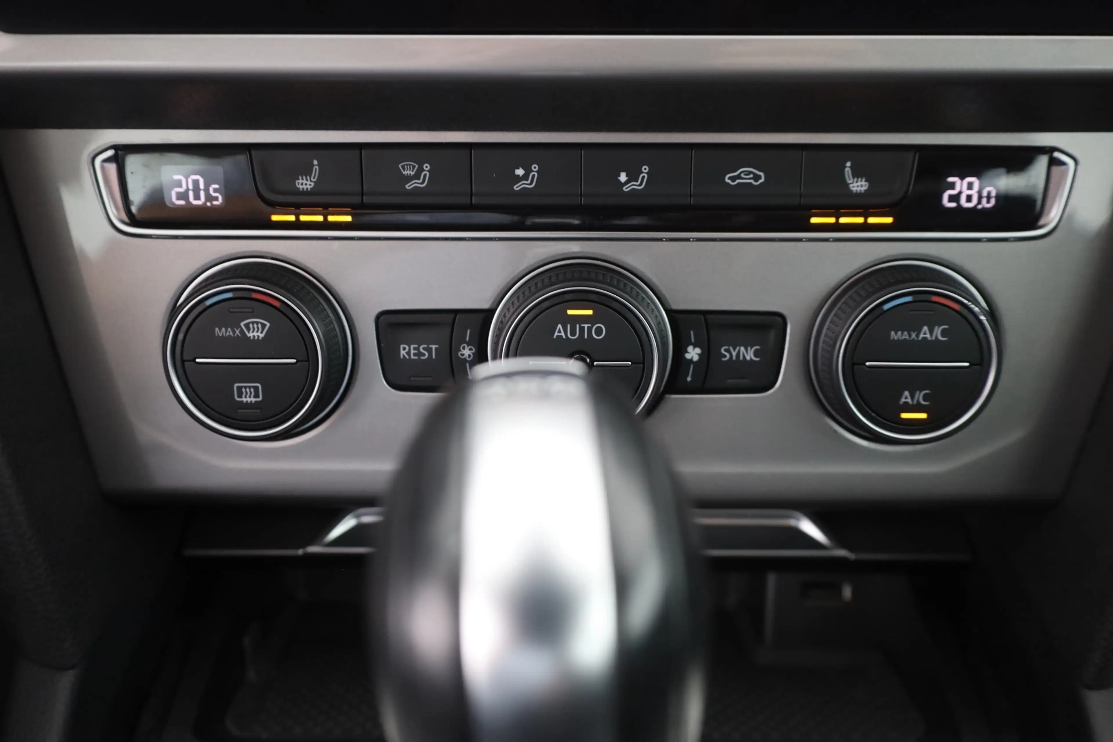 Volkswagen Passat Alltrack Passat Variant 2.0 TSI DSG Alltrack 4Motion AHK — photo 12
