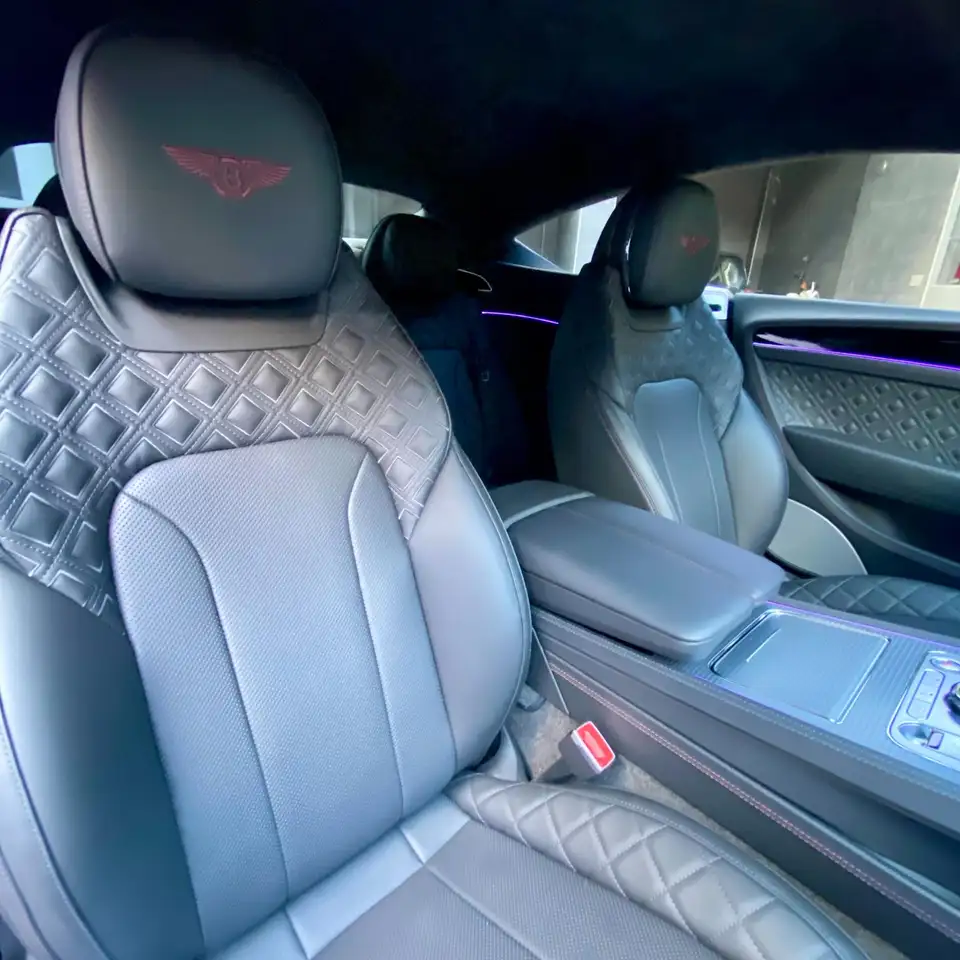 Bentley Continental GTC 2022 — фото 15