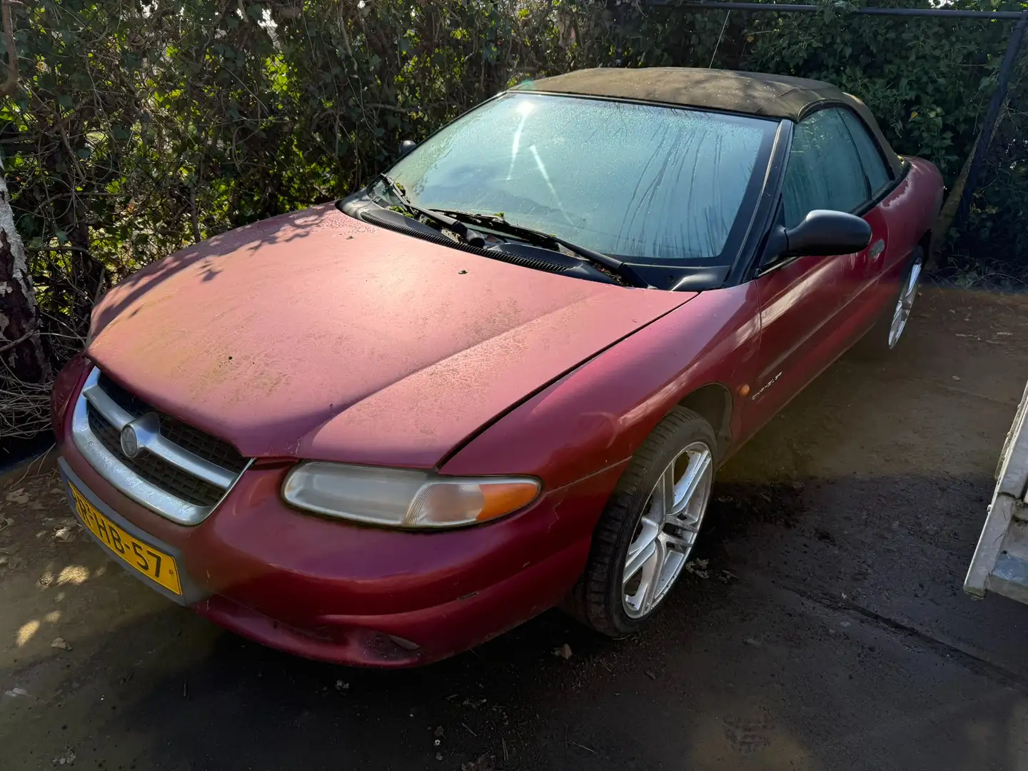 Chrysler Stratus Stratus 2.0i LE Convertible Rot - 1