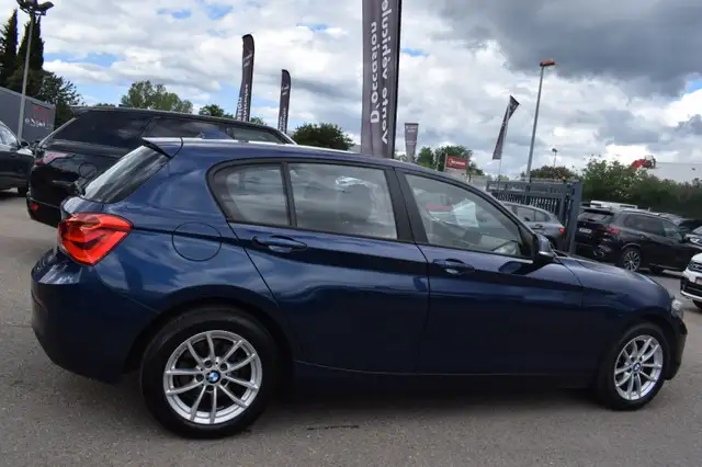 BMW 1 Series view 11