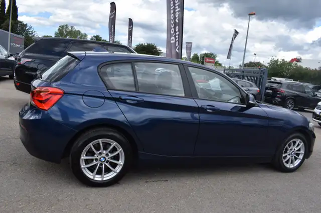 BMW 1 Series view 5