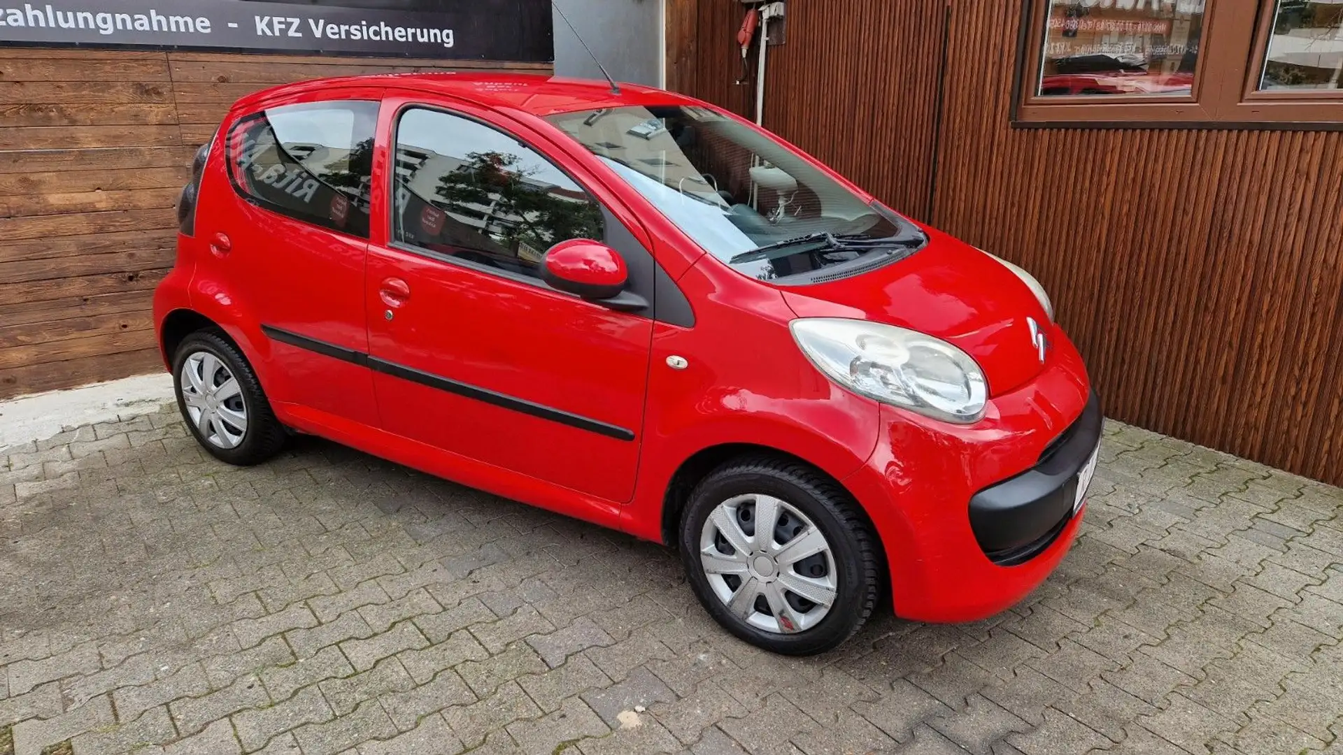 Citroen C1 1.0 Automatik, Allwetterreifen, Tüv 09-2026 Rot - 2