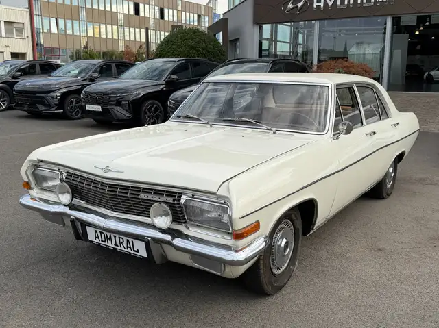 Opel Autres Admiral 280