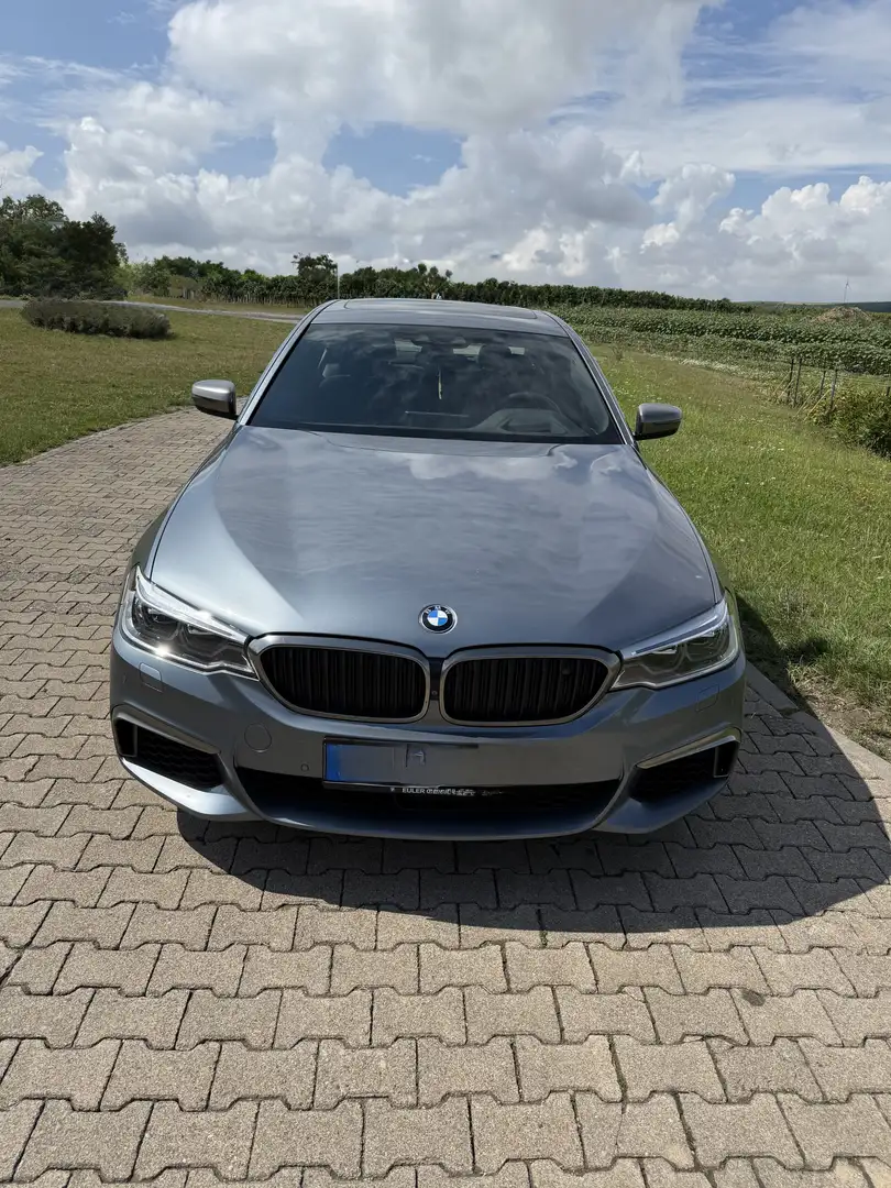 BMW M550 M550 i xDrive V8 Gri - 2
