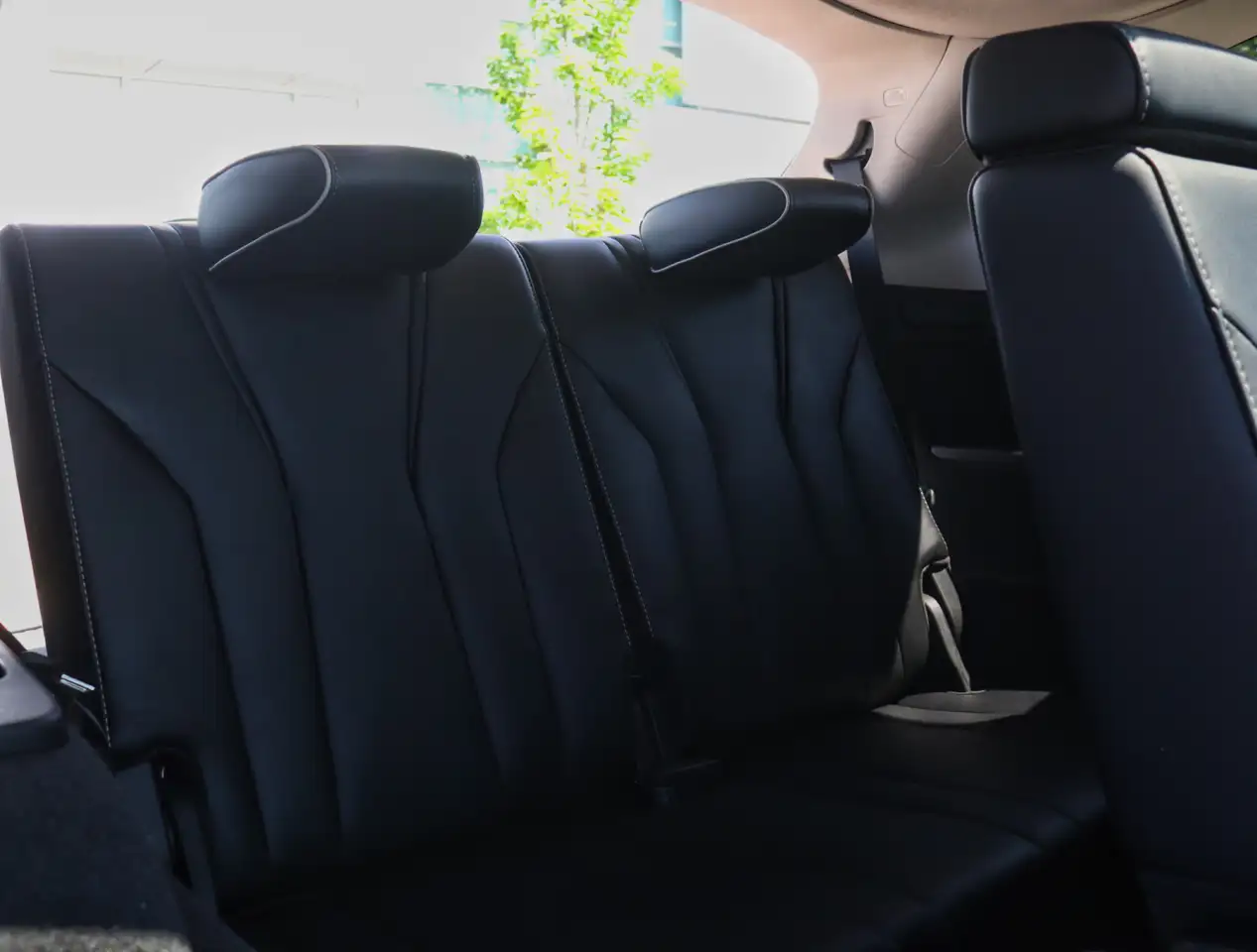 Acura MDX снимка Acura MDX