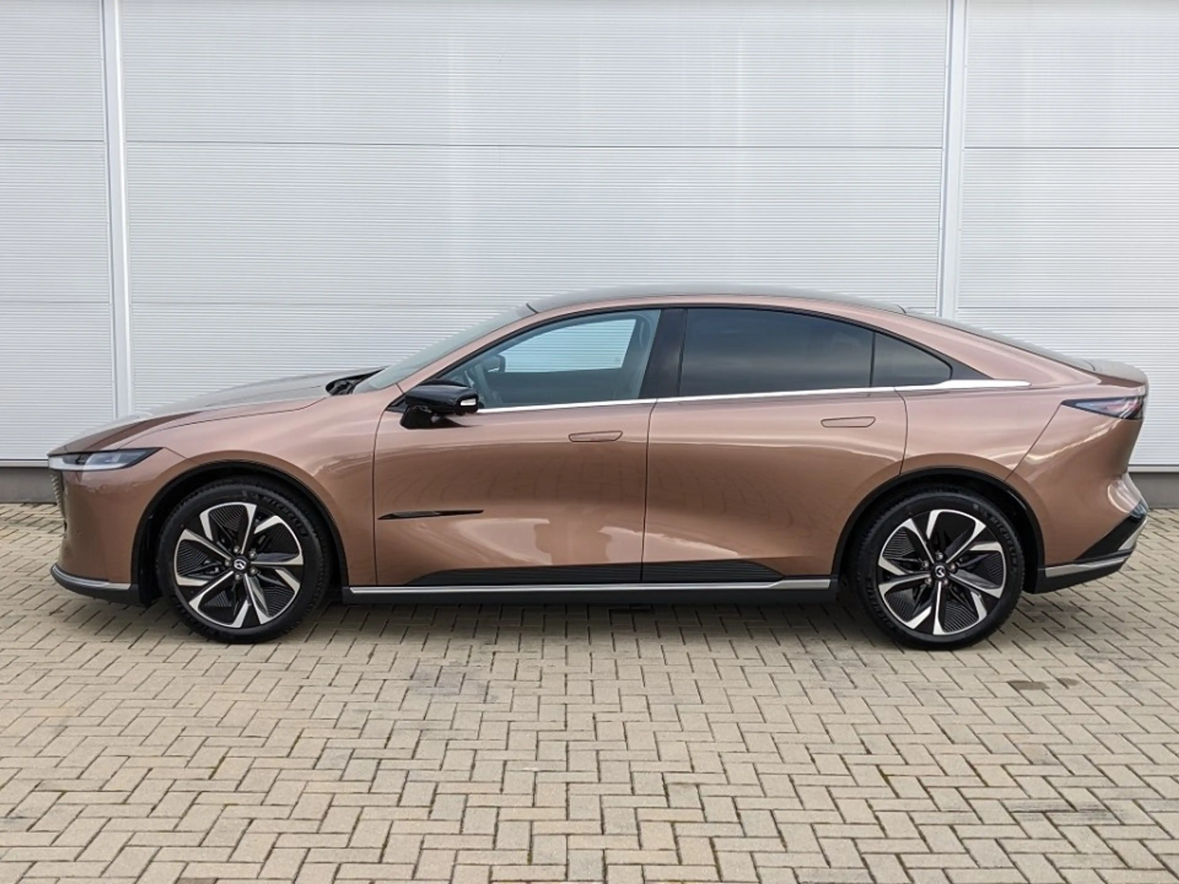 Mazda 6e EV (258PS) Takumi Panoramadach NEU — photo 3