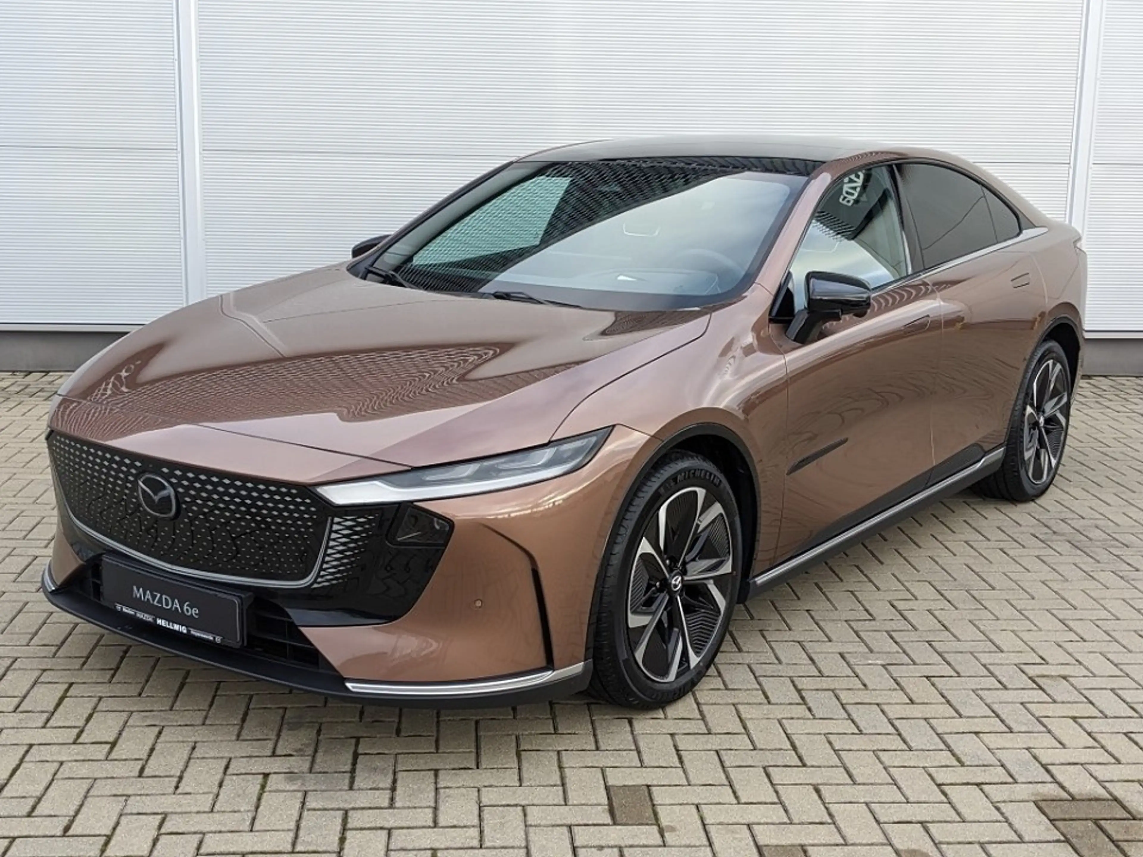 Mazda 6e EV (258PS) Takumi Panoramadach NEU — photo 2