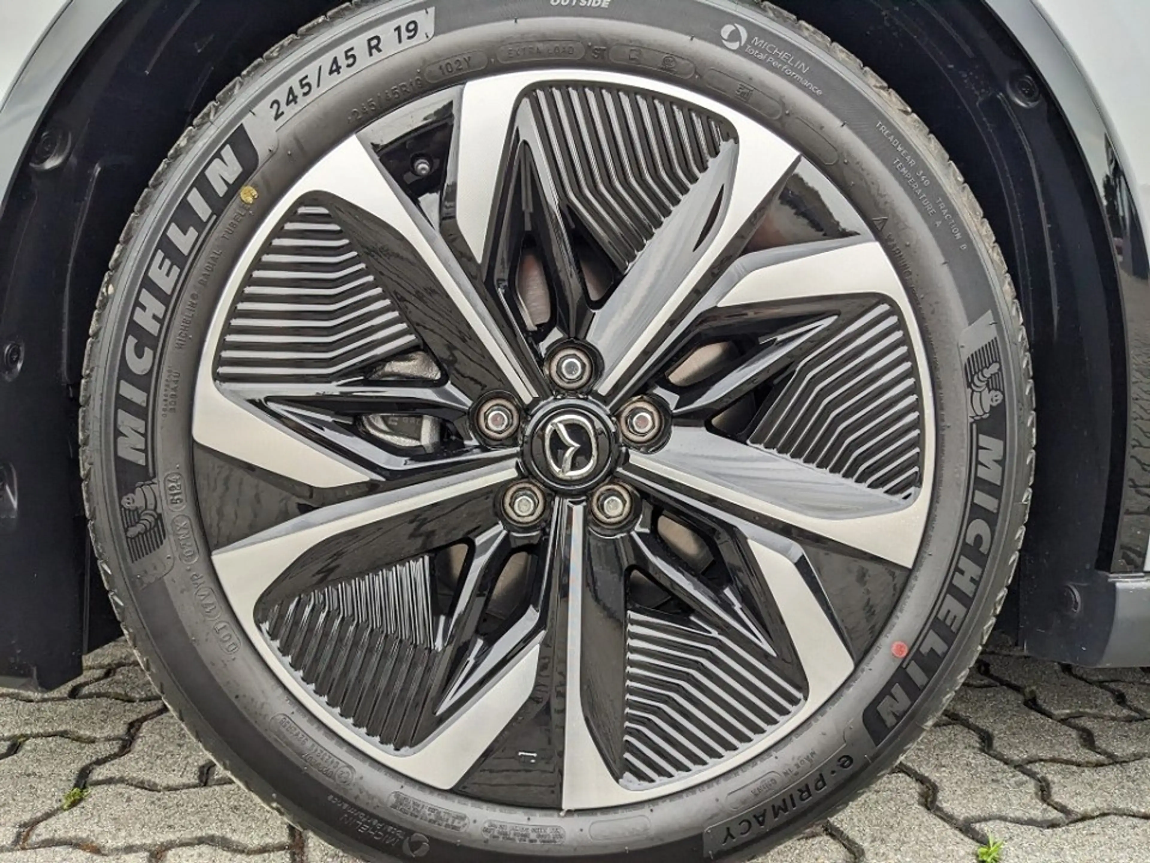Mazda 6e EV (258PS) Takumi Panoramadach NEU — photo 8