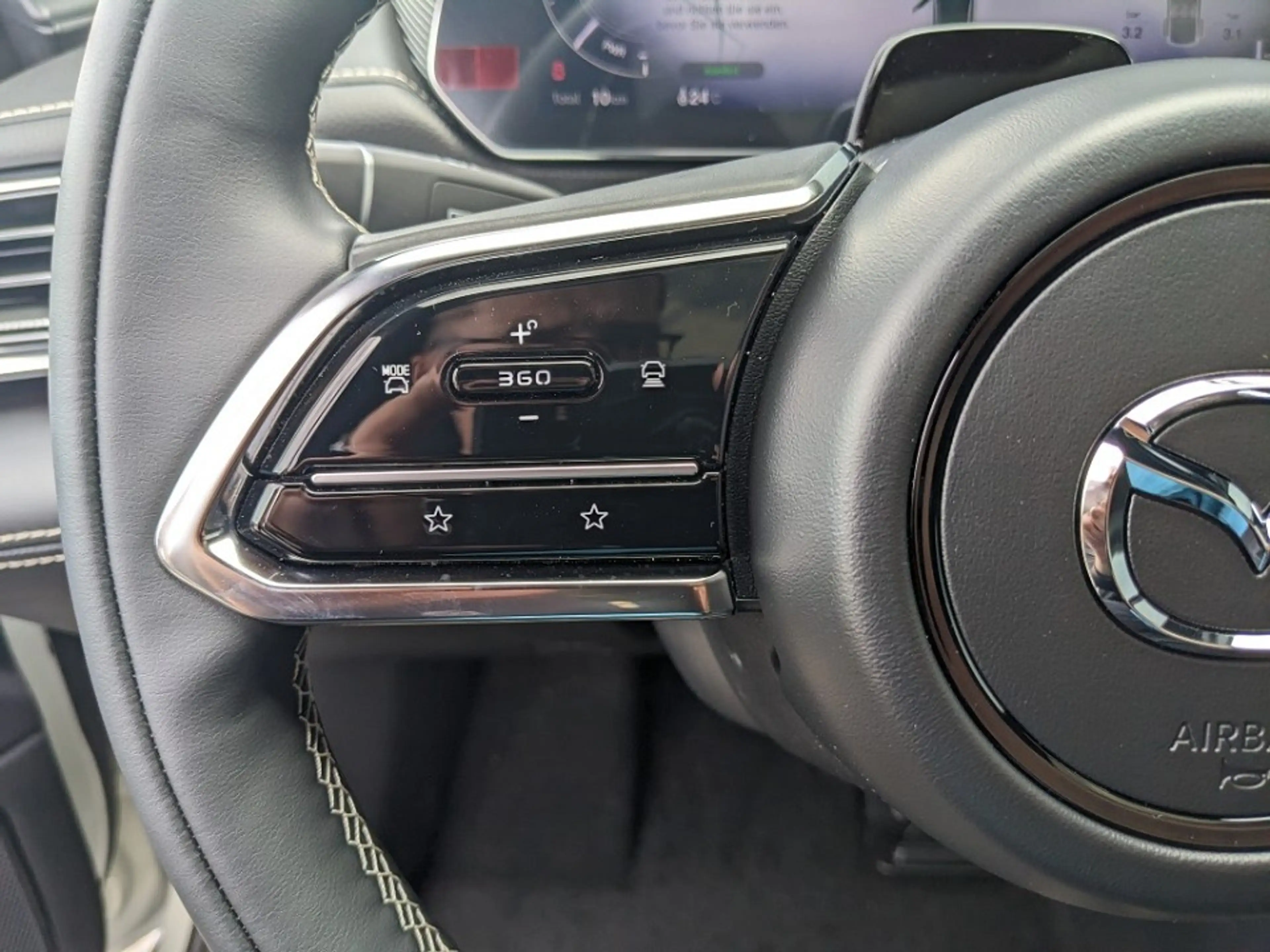 Mazda 6e EV (258PS) Takumi Panoramadach NEU — photo 13
