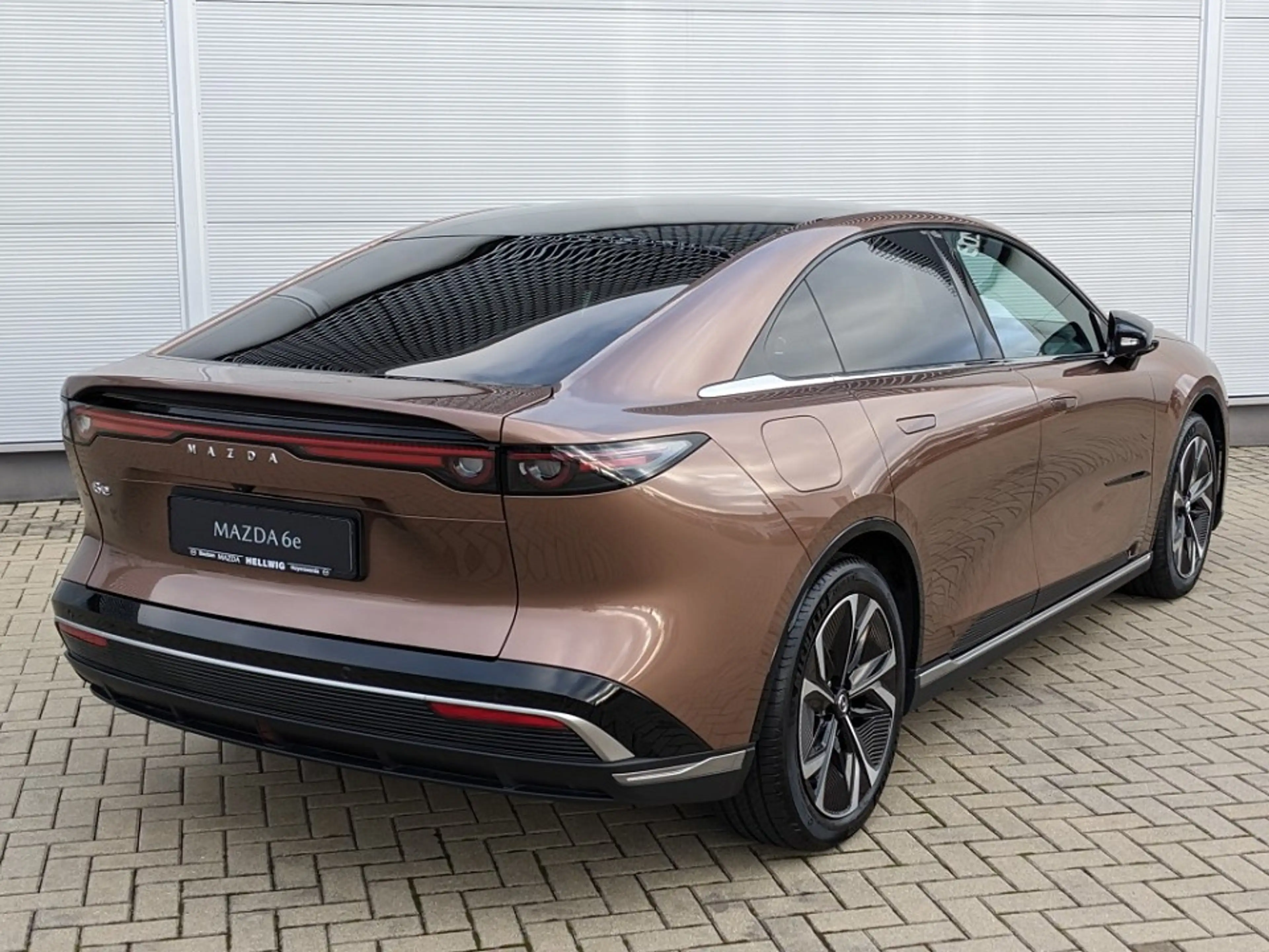 Mazda 6e EV (258PS) Takumi Panoramadach NEU — photo 5