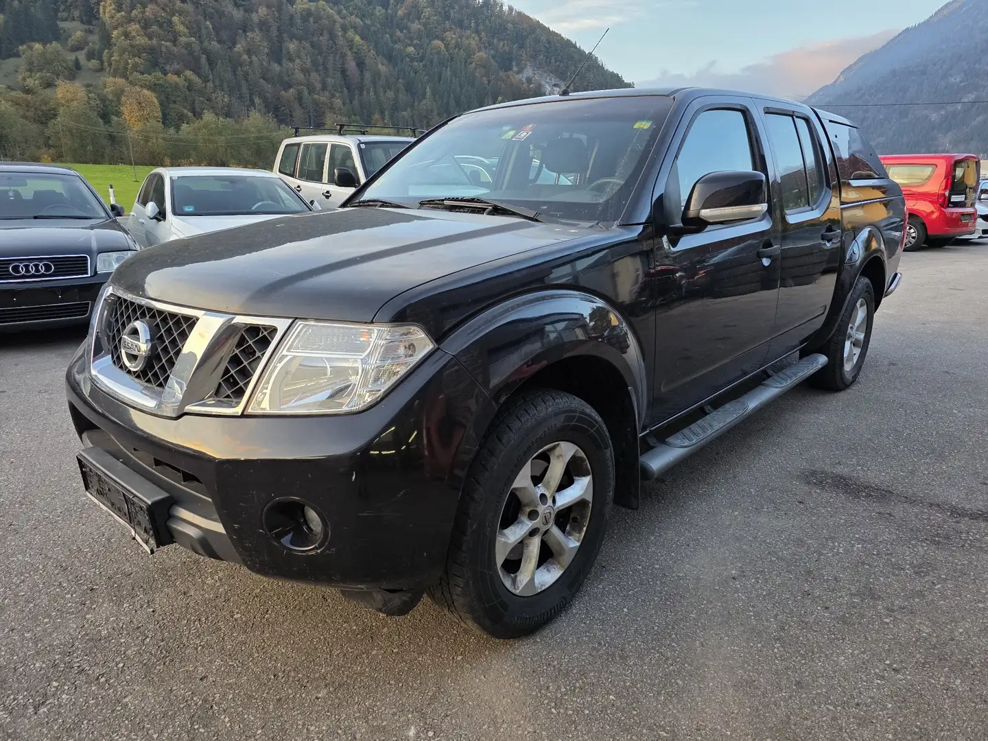 Nissan Navara Double Cab LE 2,5 dCi 4x4 DPF Aut. - 2