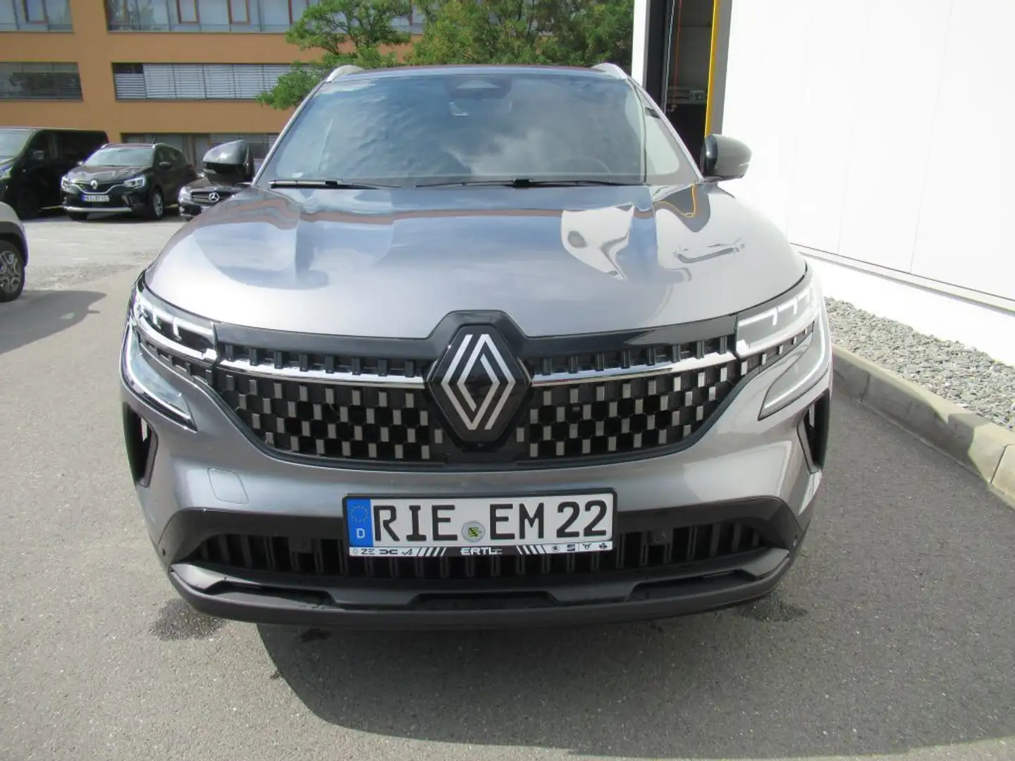 Renault Austral Mild Hybrid 160 Automatik Techno Grijs - 2