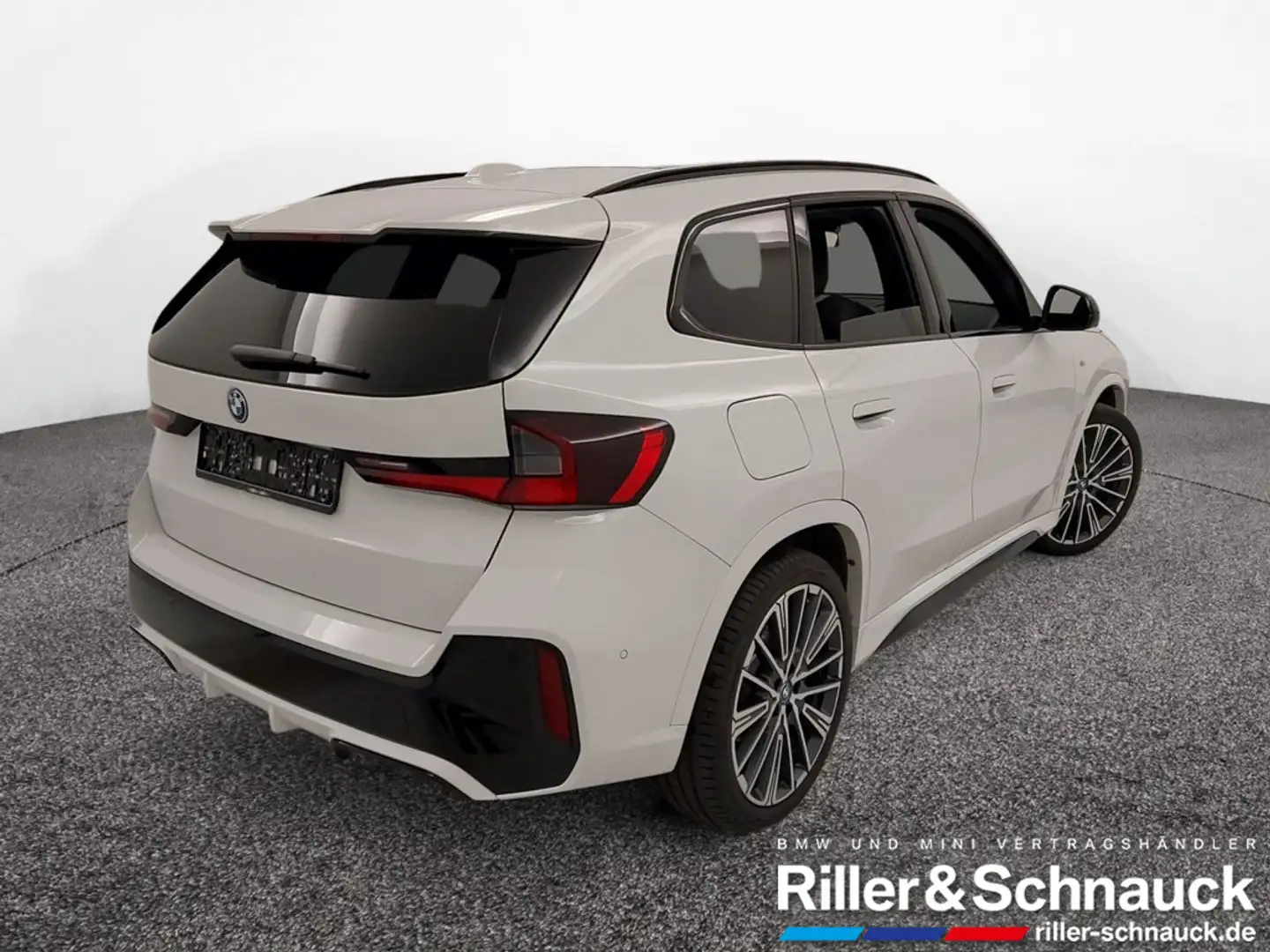 BMW X1 xDrive30e M Sport PANO+HUD+ACC+360°KAM+20Z Weiß - 2