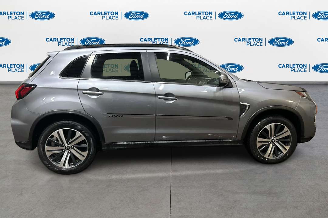 2022 Mitsubishi RVR GT  | AWD Heated Leather Sunroof BackUp Cam — снимка 1