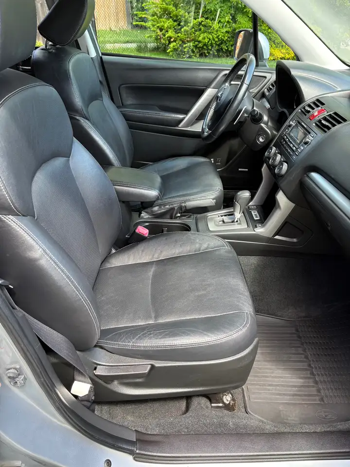 Subaru Forester photo Subaru Forester