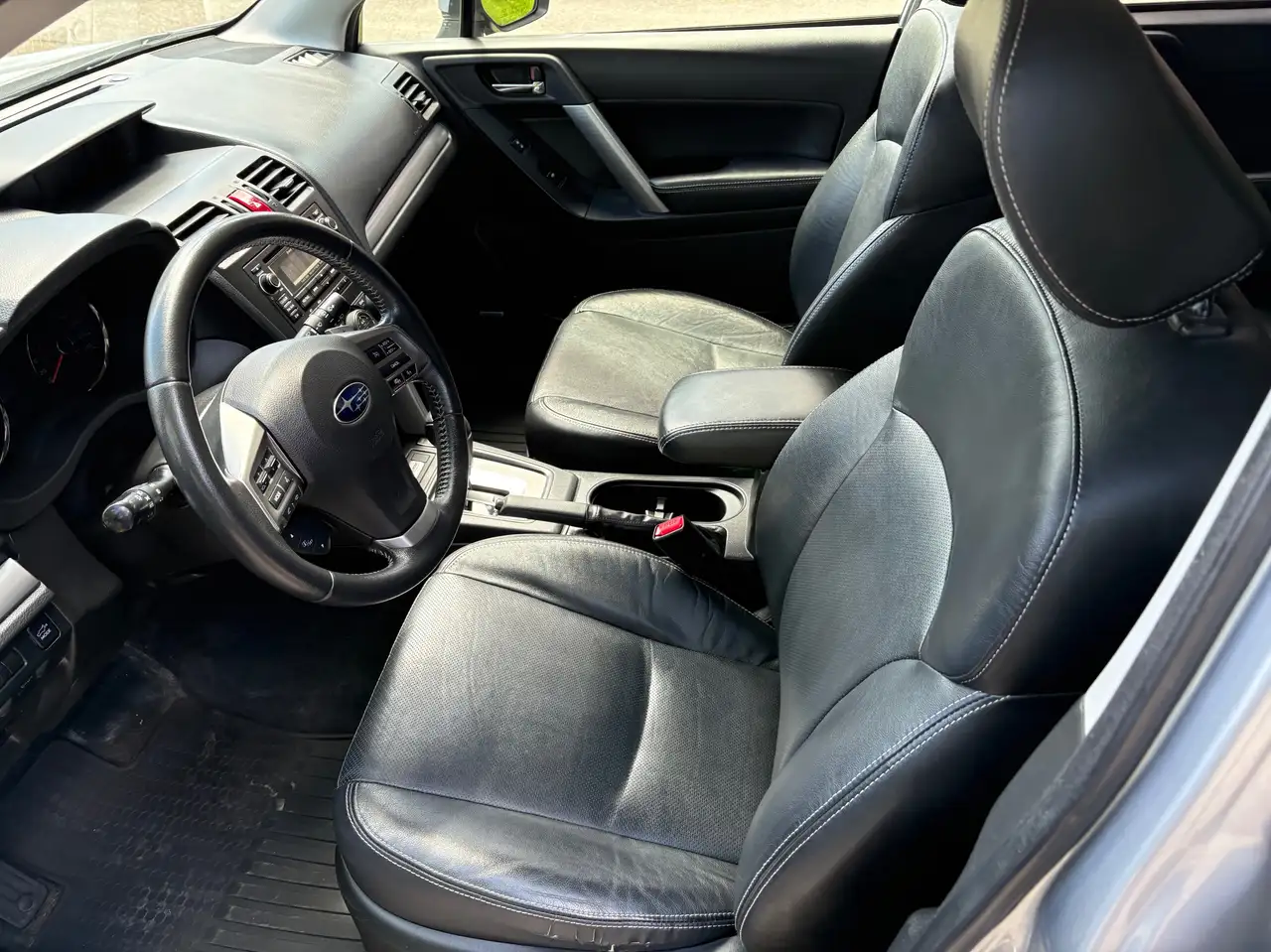 Subaru Forester photo Subaru Forester