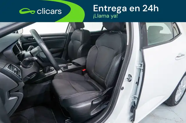 Renault Megane view 14