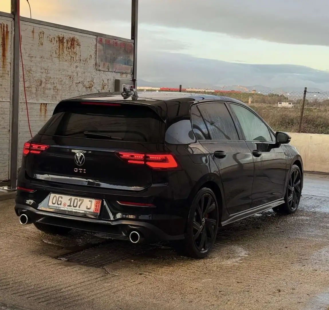 Volkswagen Golf GTI 2.0 TSI DSG 180kW - 2