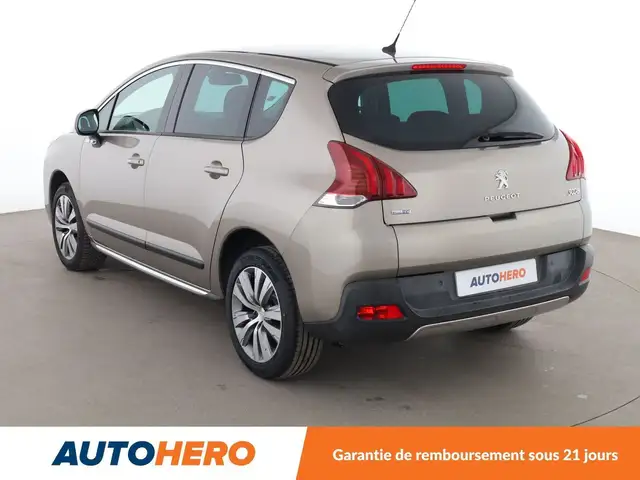Peugeot 3008 view 4