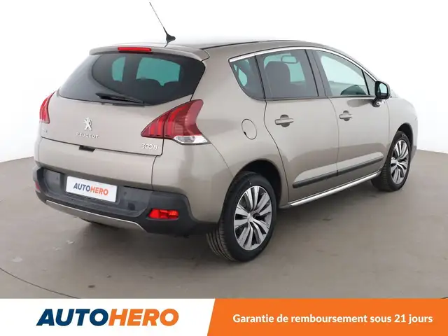Peugeot 3008 view 6