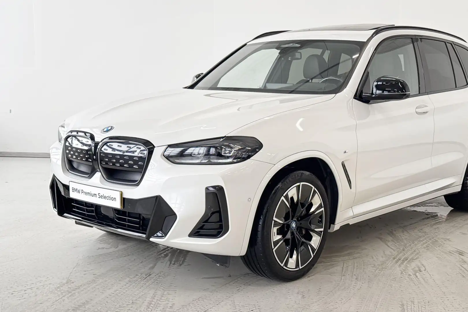 BMW iX3 High Executive Aut. Blanc - 2