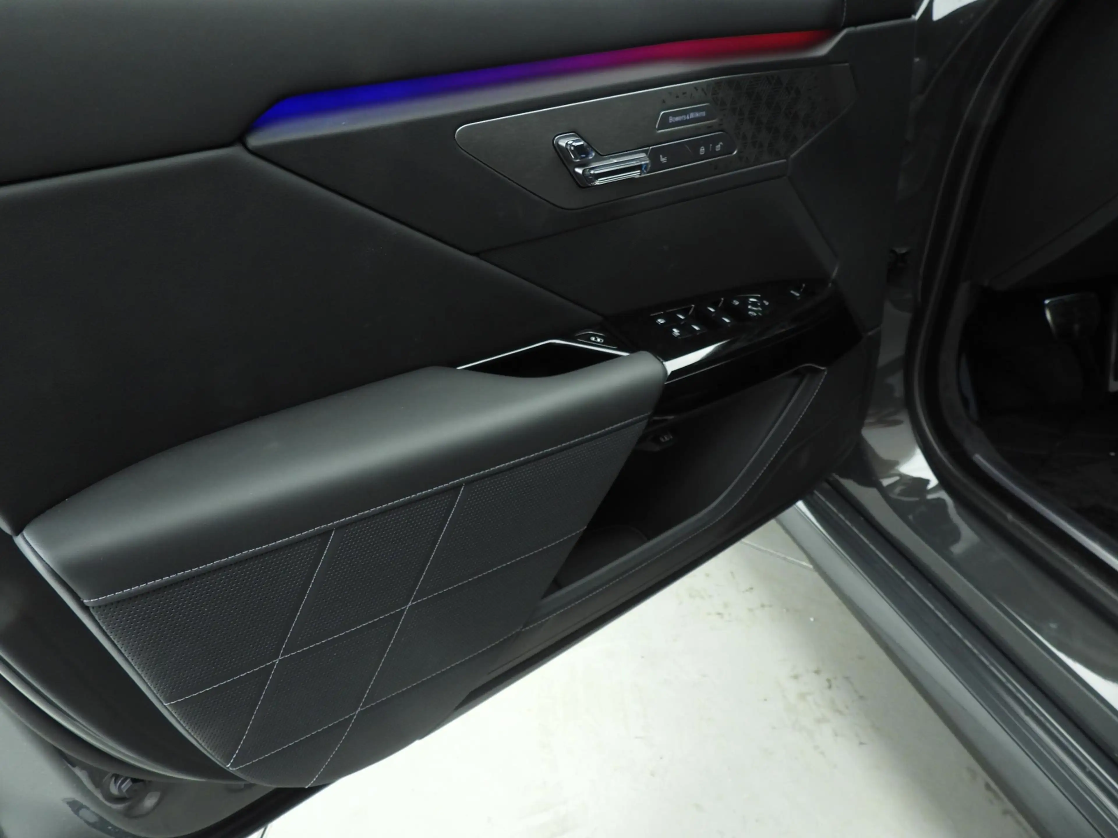 BMW i7 M70 xDrive Executive Pack | Executive Lounge | Con — photo 13