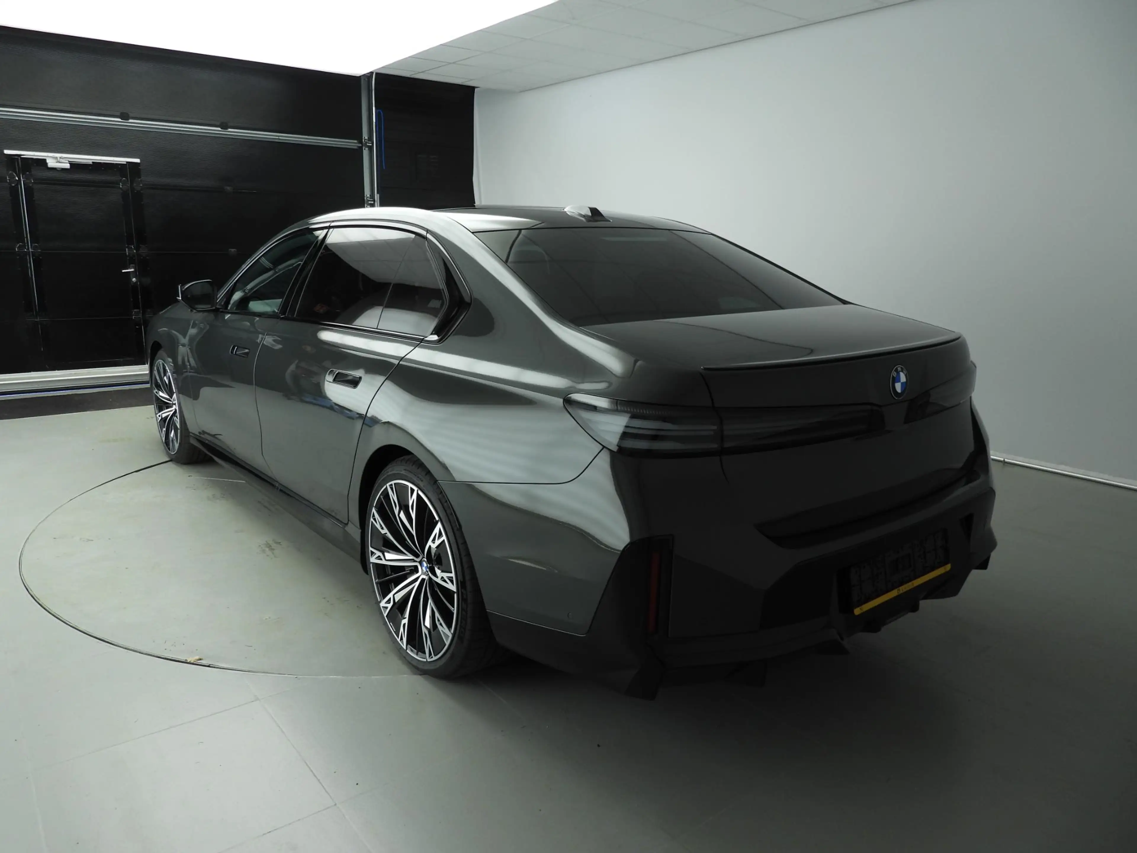 BMW i7 M70 xDrive Executive Pack | Executive Lounge | Con — photo 4
