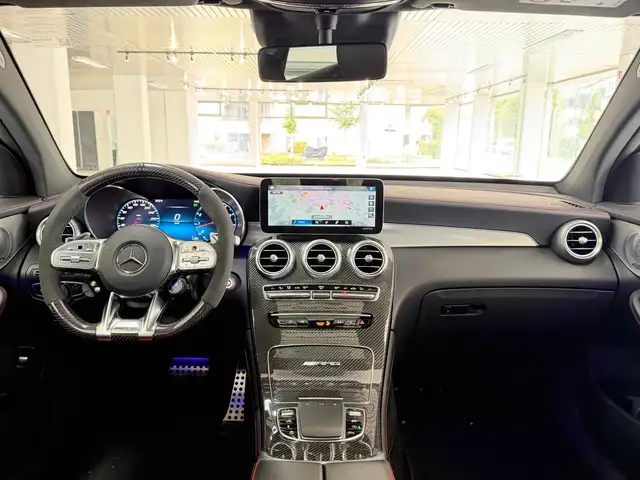 Mercedes-Benz GLC view 14