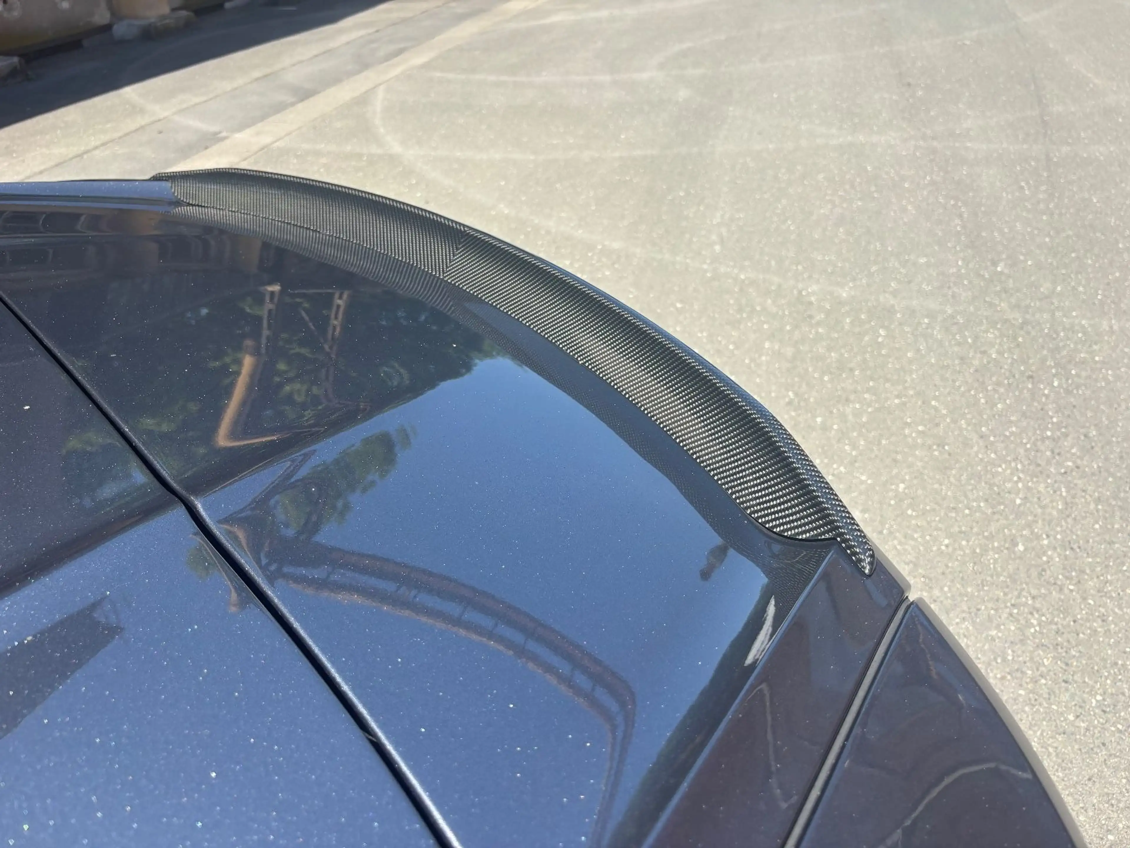 Aston Martin DBS 5.2 V12 Volante B&O BRD Carbon — photo 21