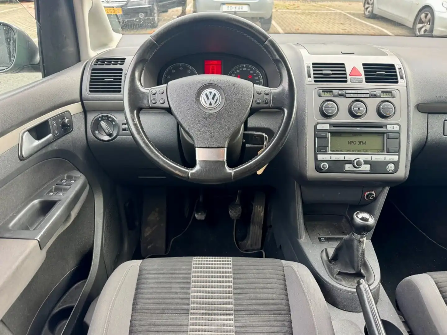 Volkswagen Touran 1.4 TSI Trendline CLIMA 7PERS RIJDT GOED NAP APK 5 Gris - 2