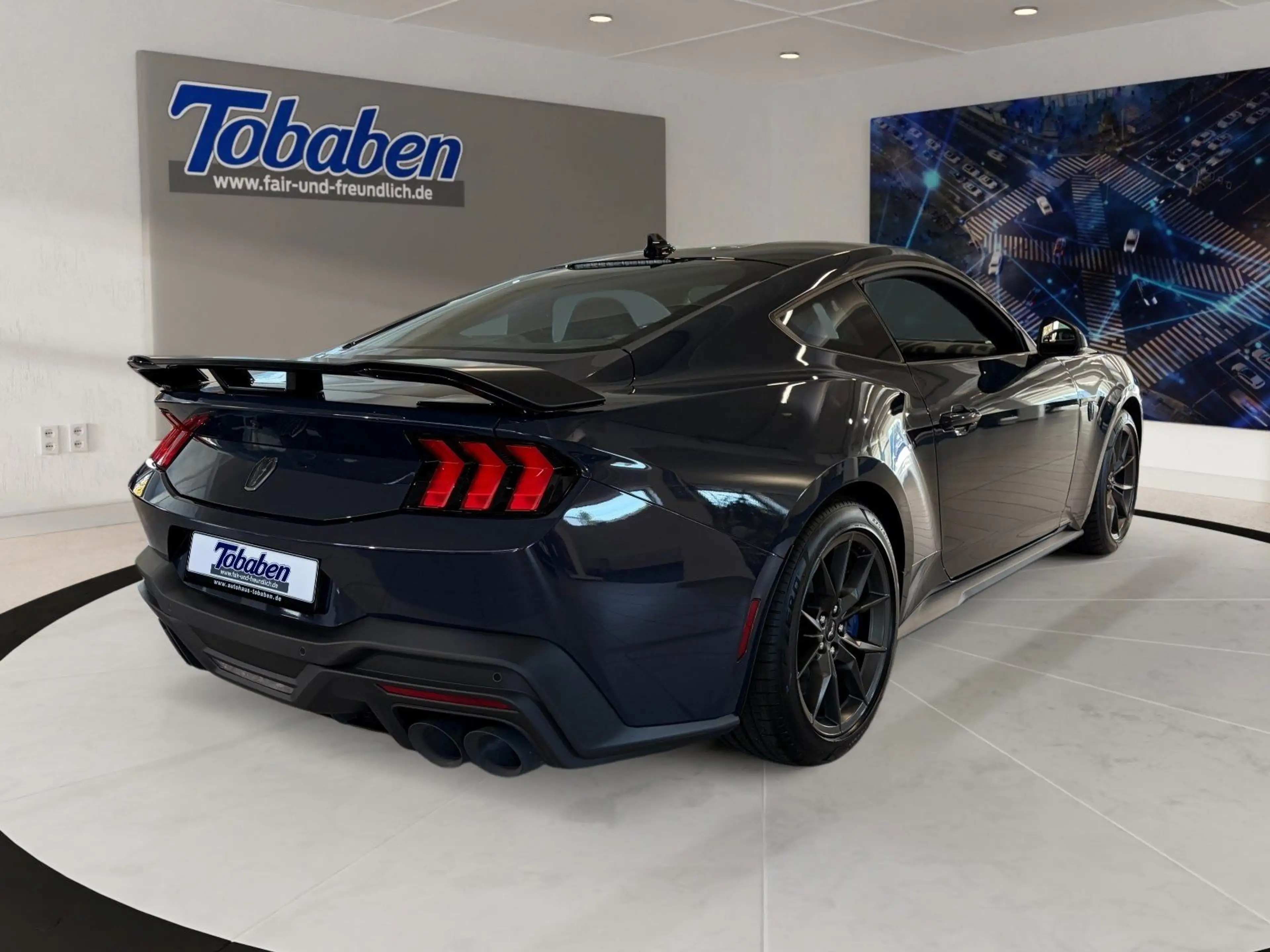 Ford Mustang Dark Horse 453PS Fastback V8 — photo 2