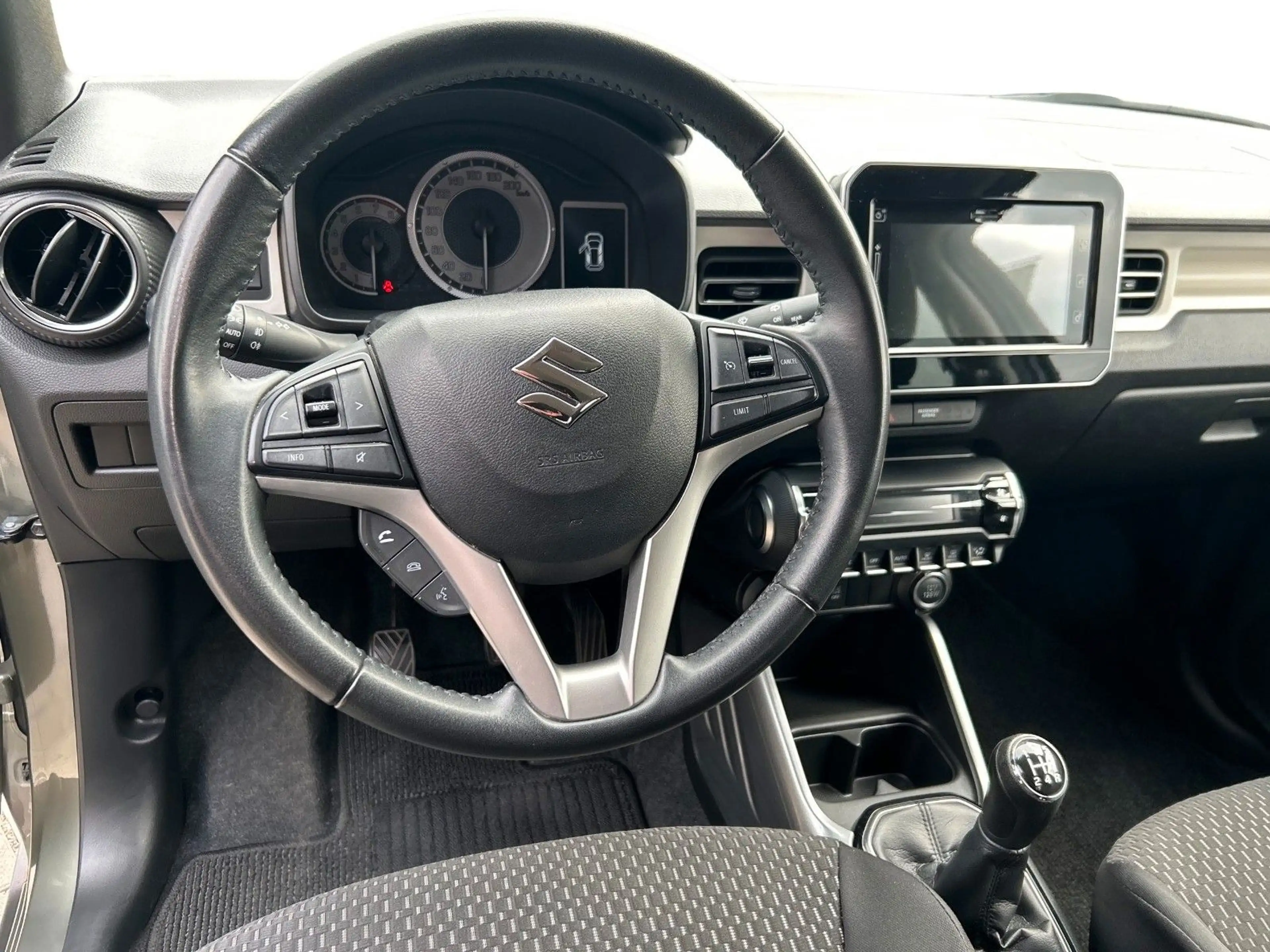 Suzuki Ignis 1.2 DUALJET HYBRID Comfort+ — photo 11