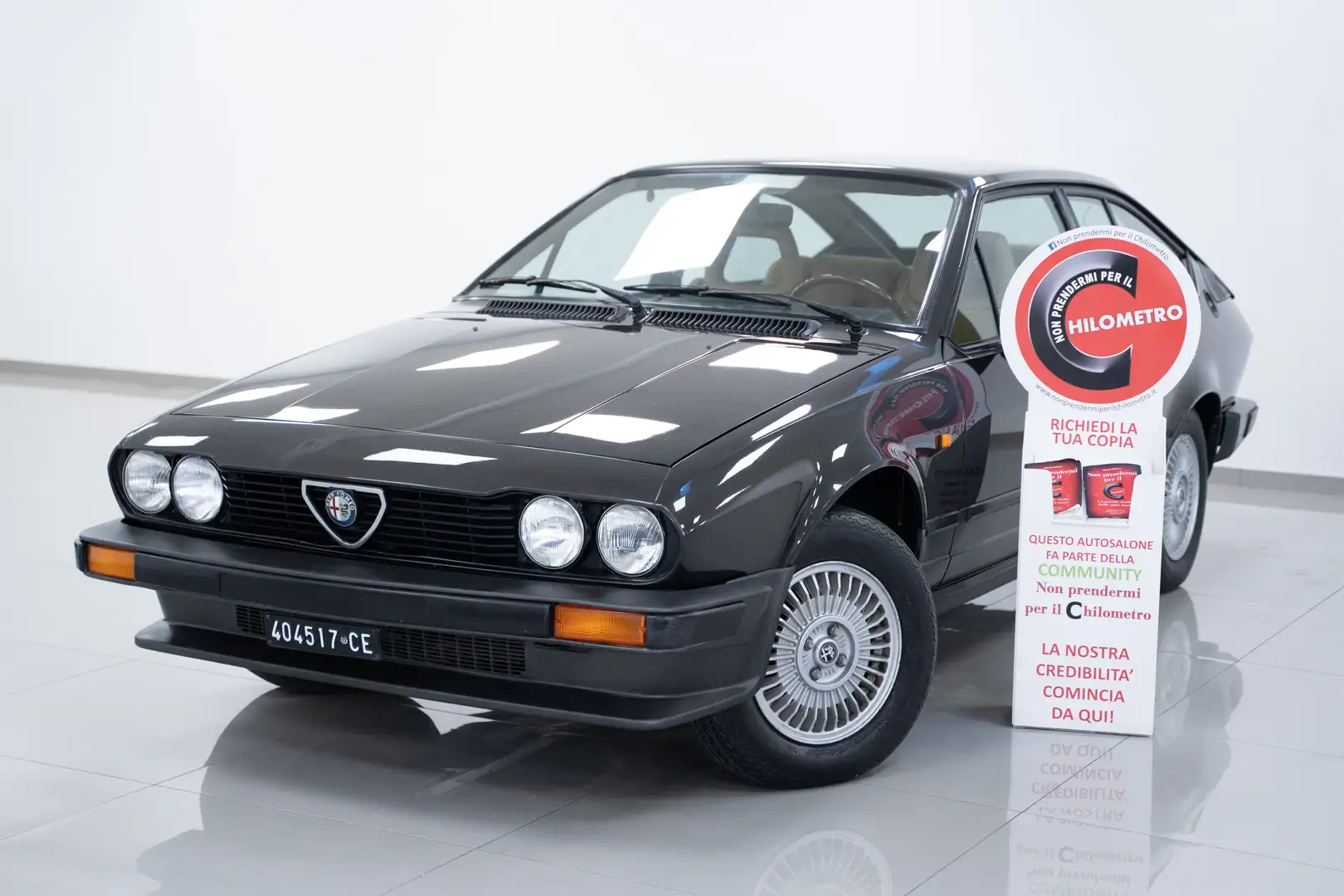 Alfa Romeo Alfetta GTV 2.0 KM CERTIFICATI UNICO PROPRIETARIO 44.000KM Brun - 1