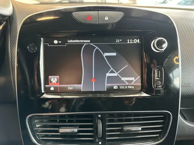 Renault Clio view 14