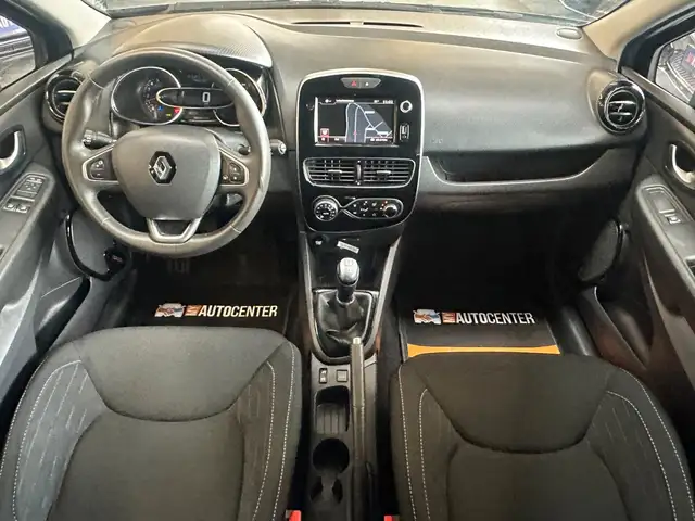 Renault Clio view 6