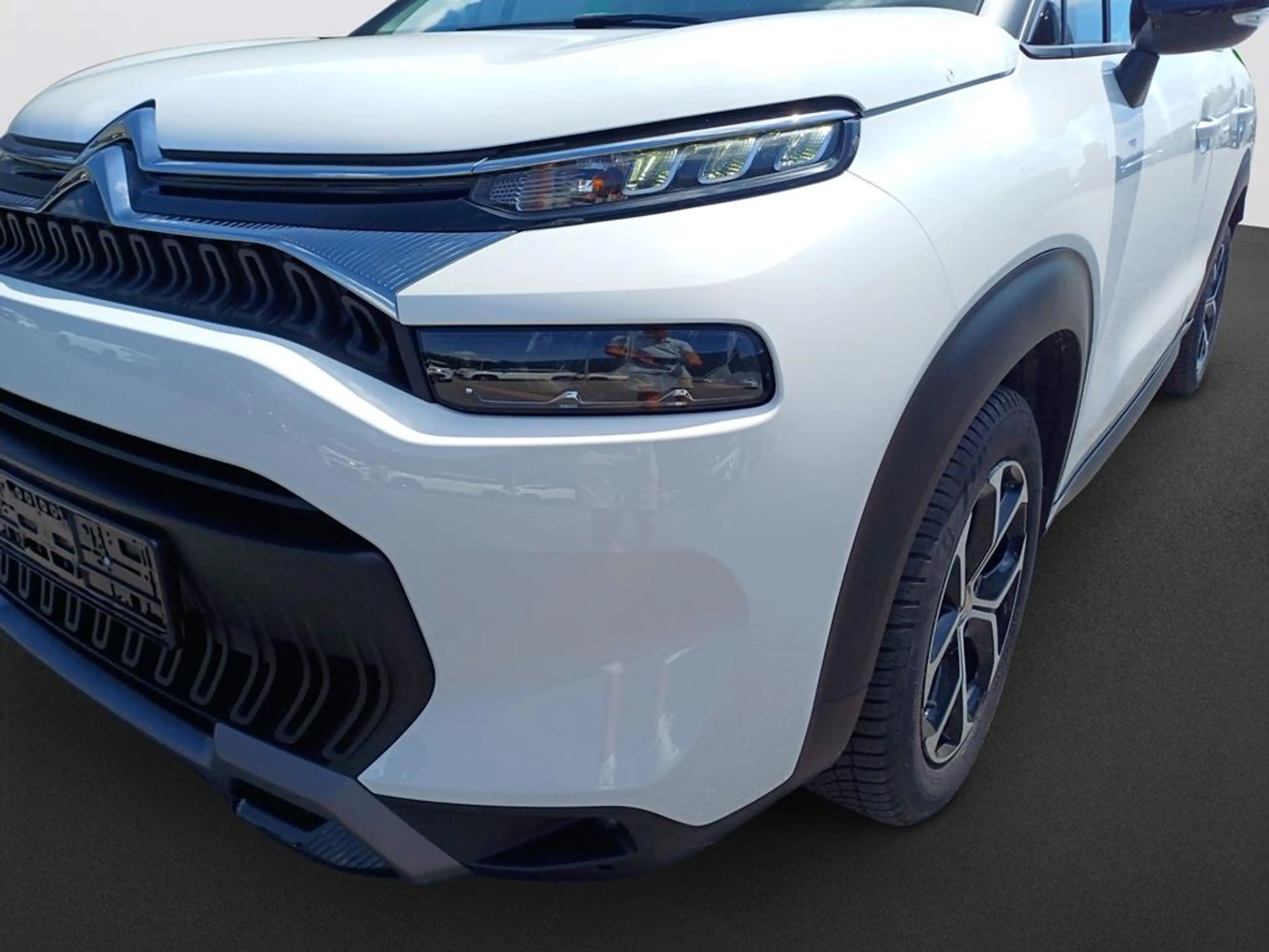 Citroen C3 Aircross PureTech 110 S&S Shine — photo 8
