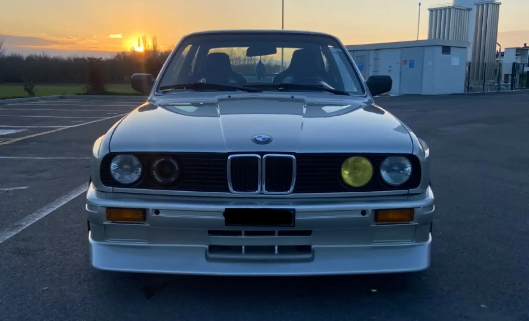 BMW 320 Bmw E30 335i M3 swap brončana - 2